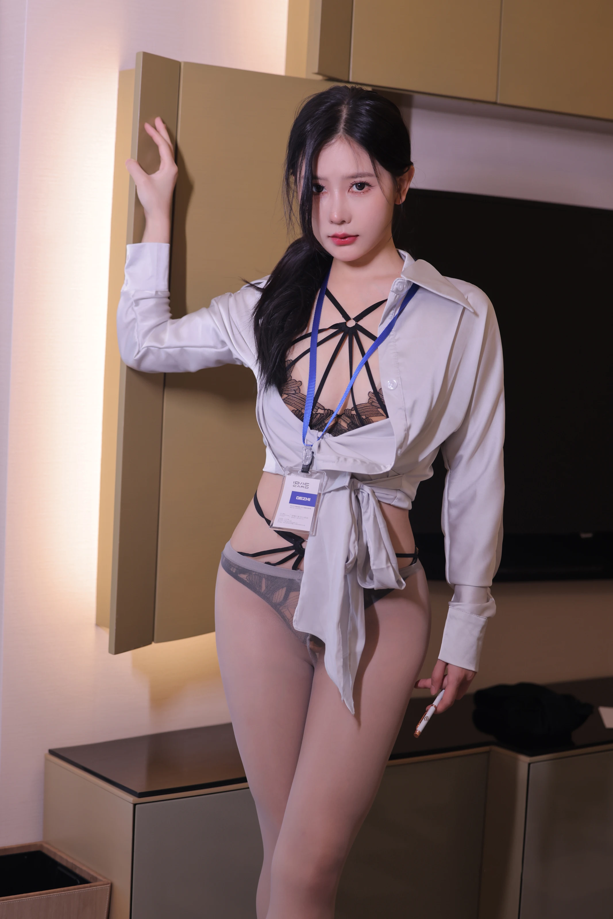 XiuRen 内购版 No.7926 尹甜甜 职业OL装 [85P]-66COS