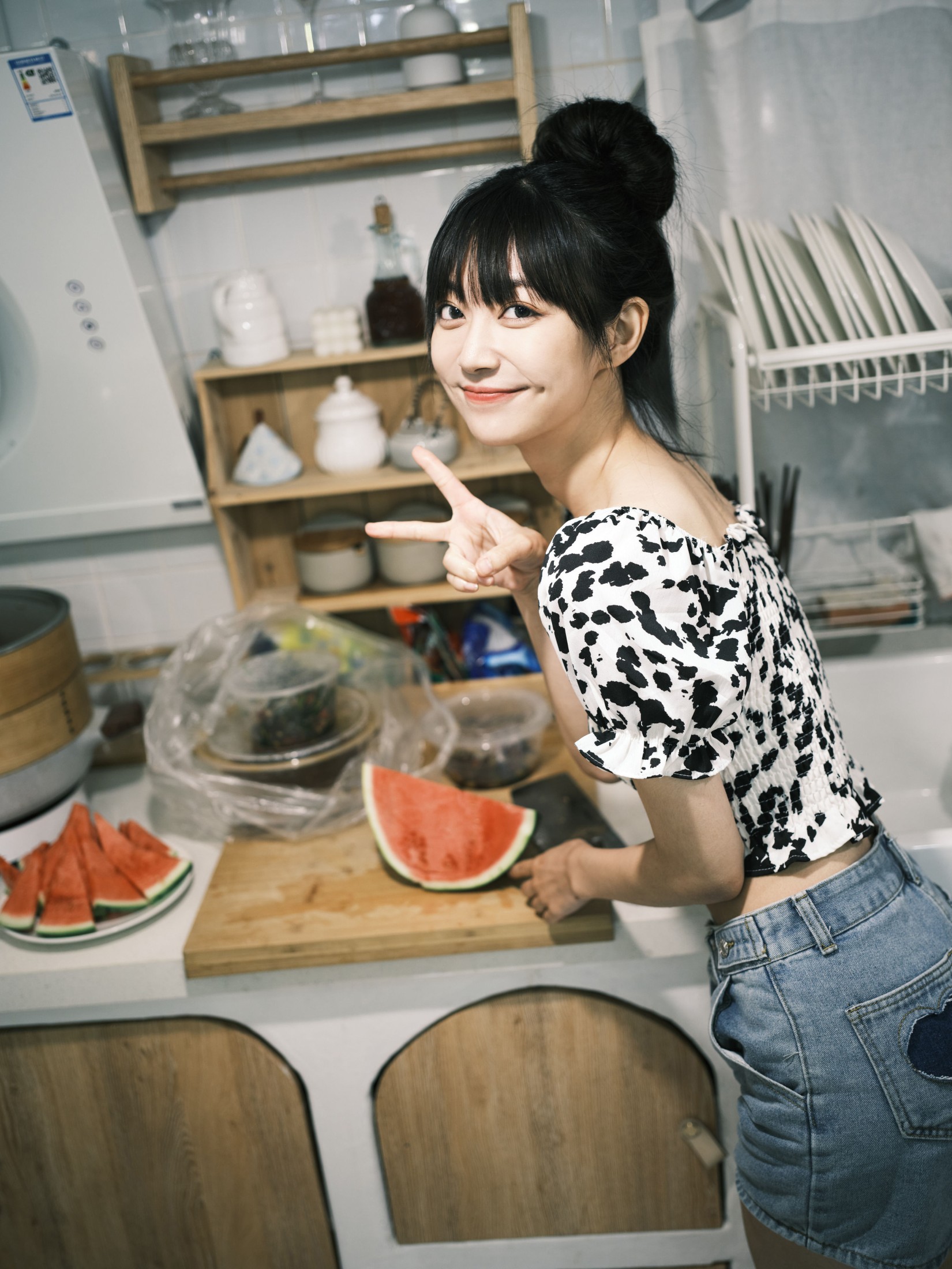 飞鸟咕咕- – 《厨房吃瓜》[31P] 插图5