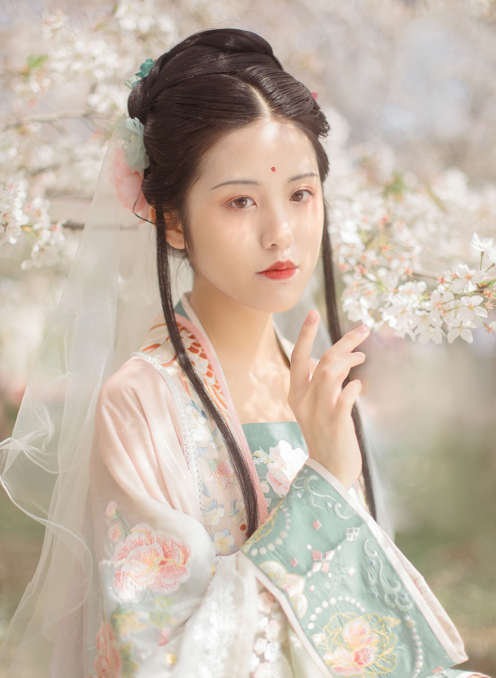 沐槿cutie – 《春日宴》[31P] 插图3