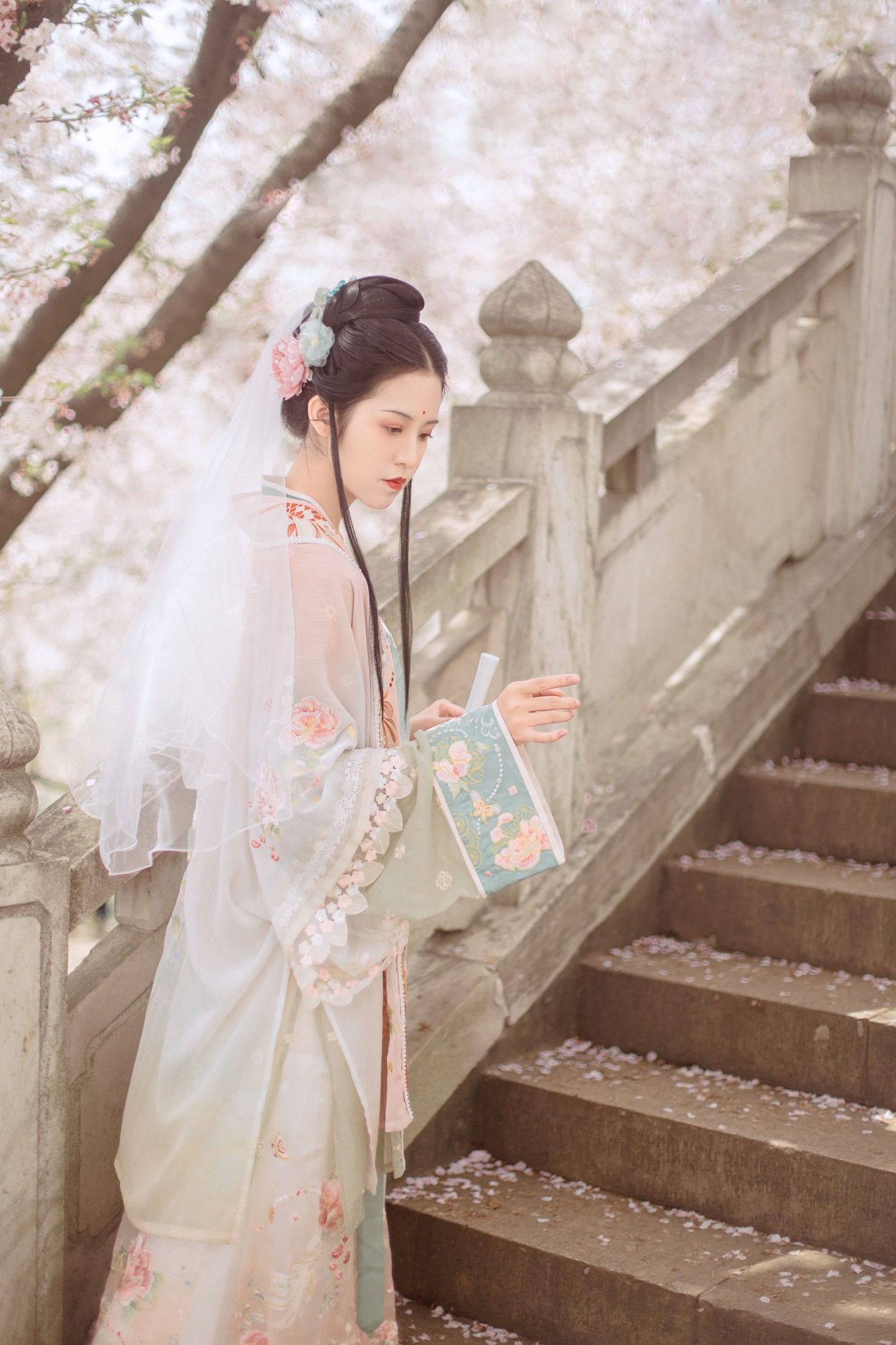 沐槿cutie – 《春日宴》[31P] 插图5