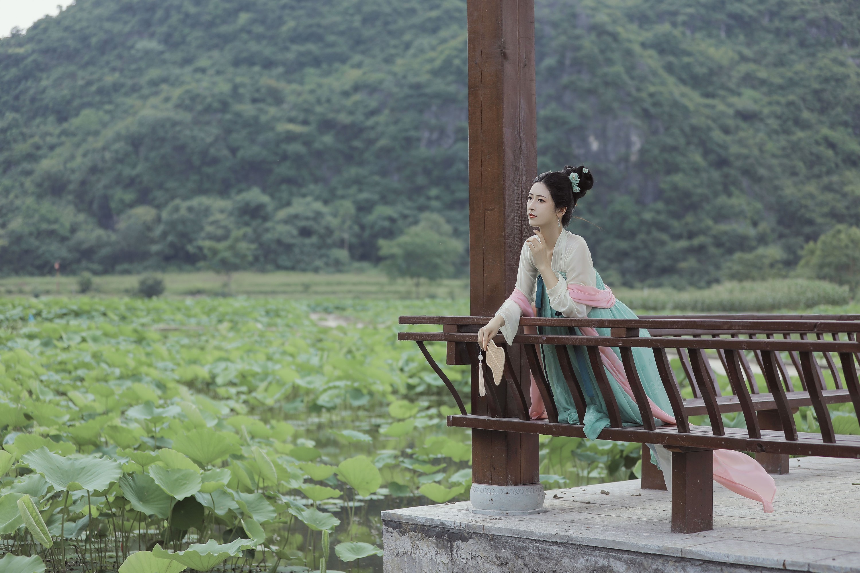 萍萍 – 《无穷碧》[22P] 插图3