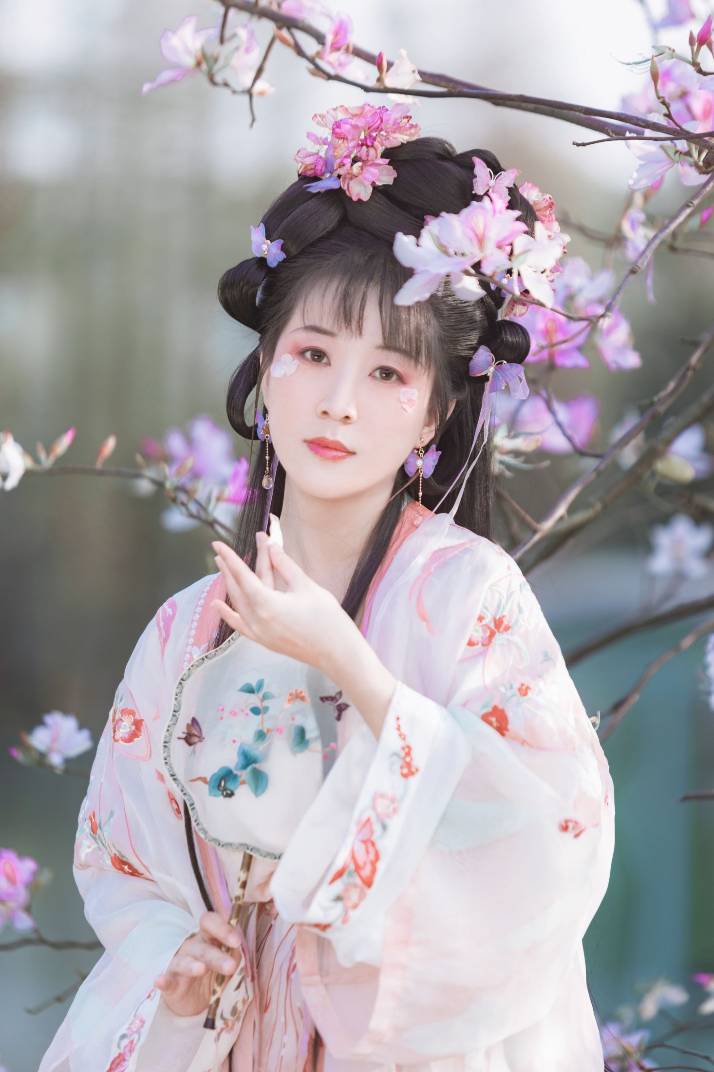 V – 《春日宴》[32P] 插图4