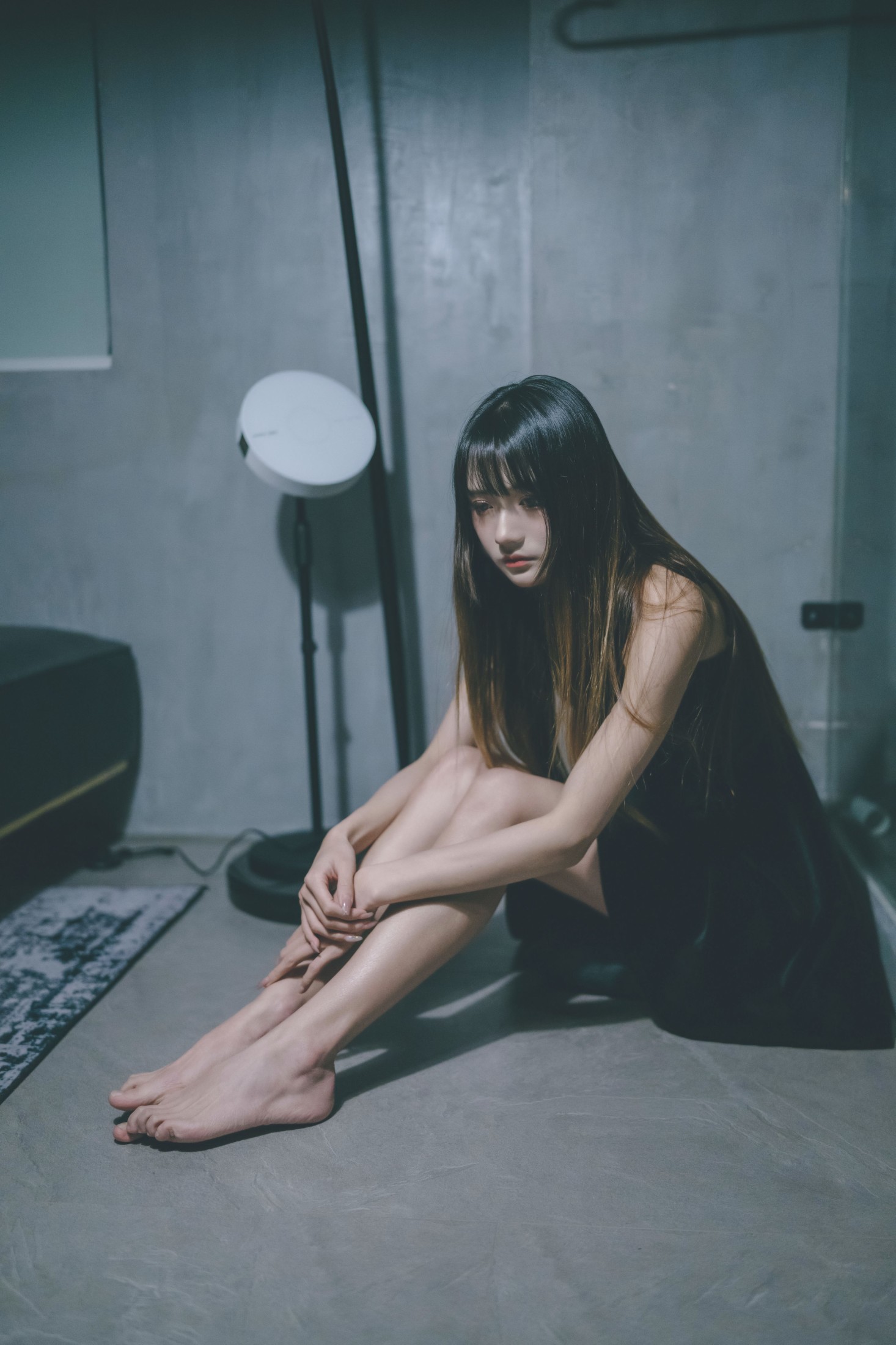 兔子Zzz不吃胡萝卜 – 《煎熬》[23P] 插图5