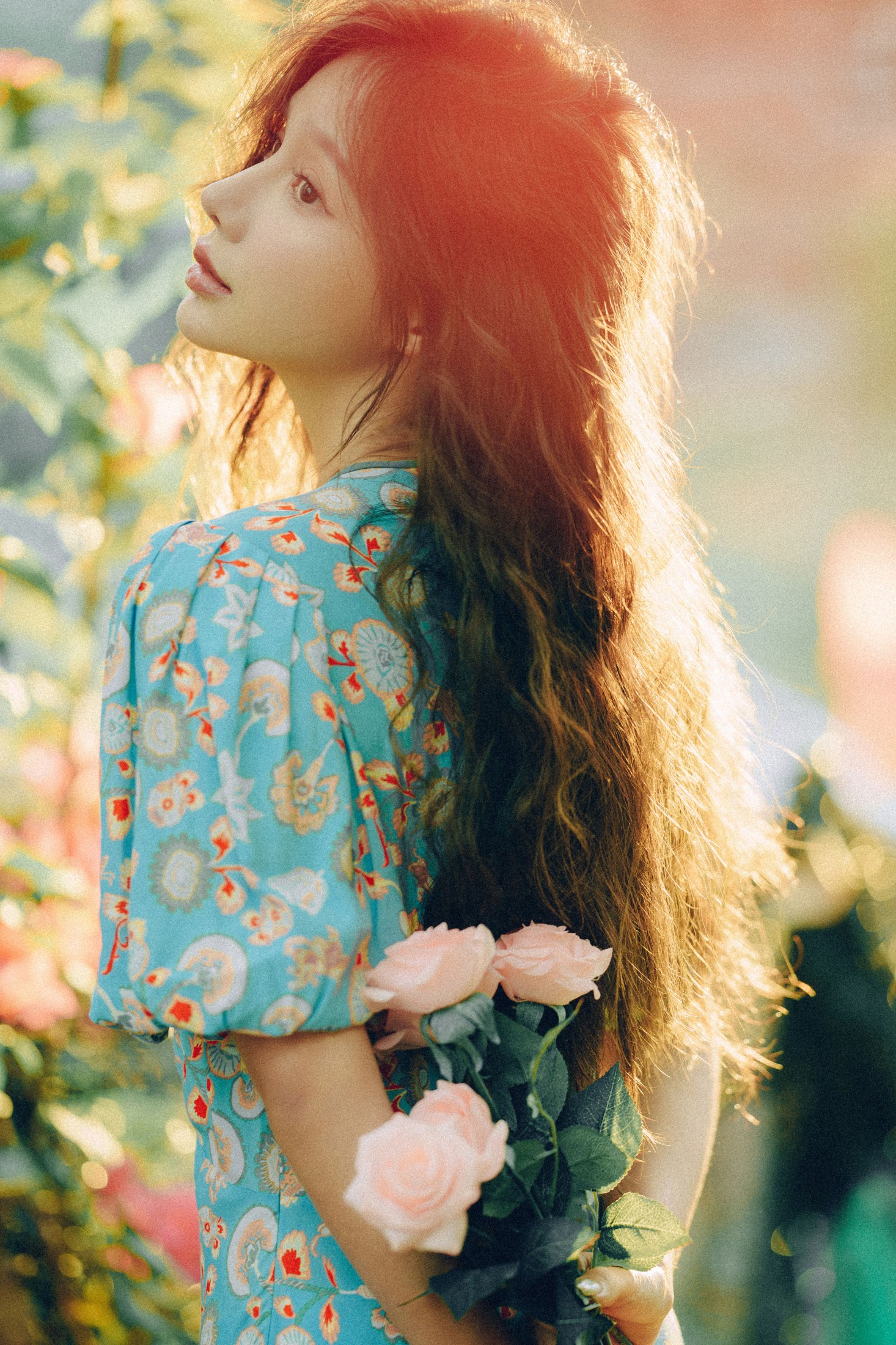 姝雯同学 – 《发光的发丝，三角梅瀑布下的女神》[55P] 插图4