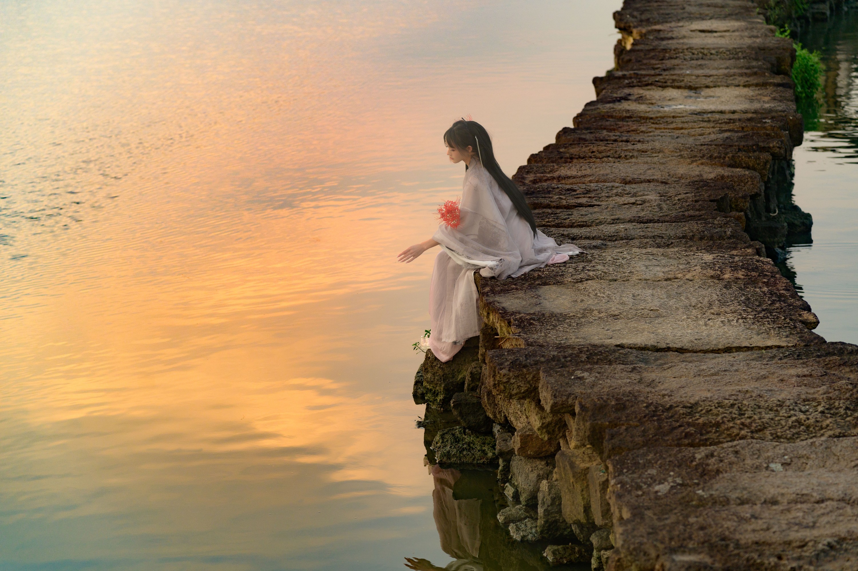 兔子Zzz不吃胡萝卜 – 《暮空照水》[32P] 插图3