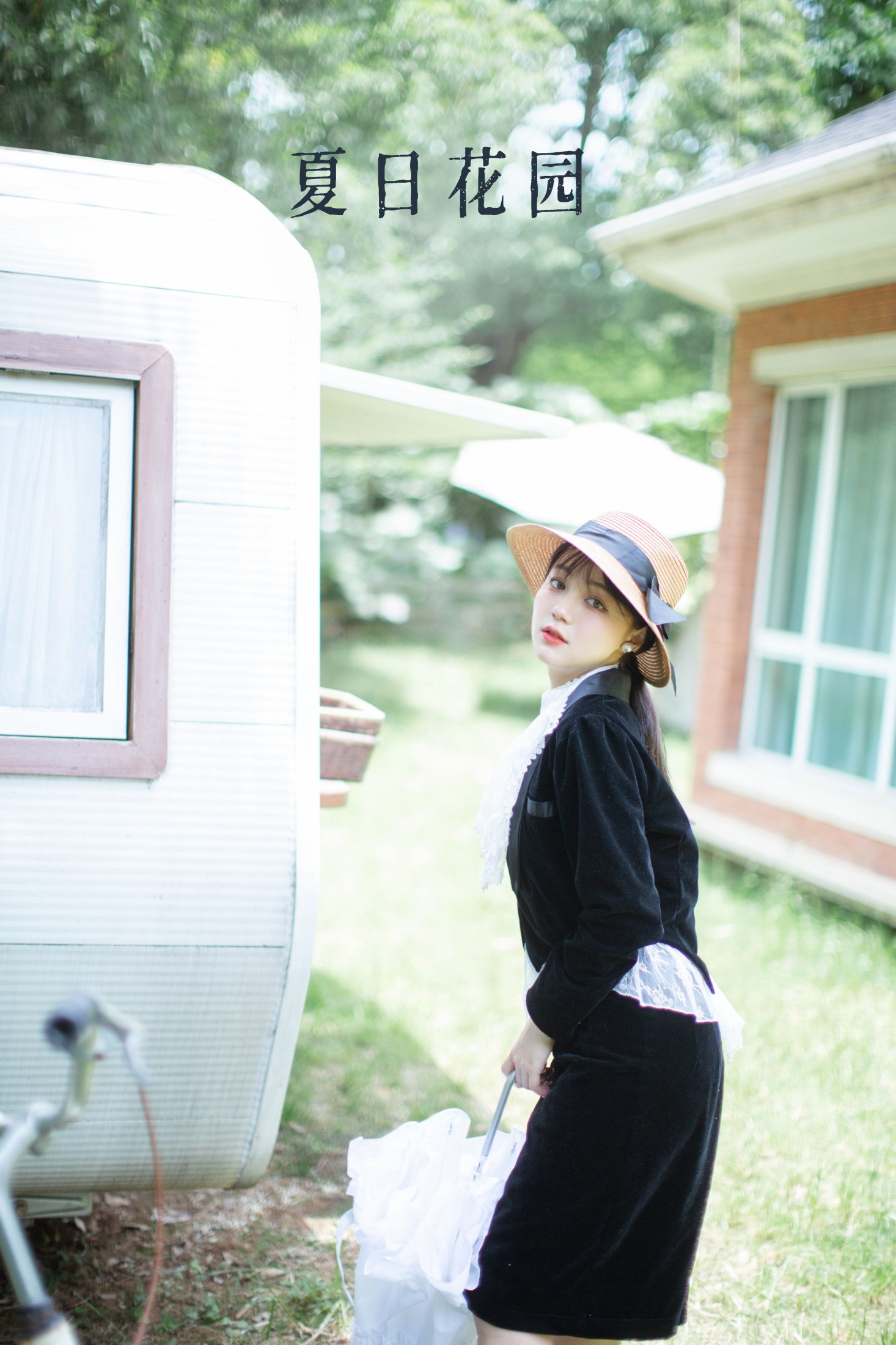 夏芸是只小考拉 – 《夏日花园》[26P]-66COS