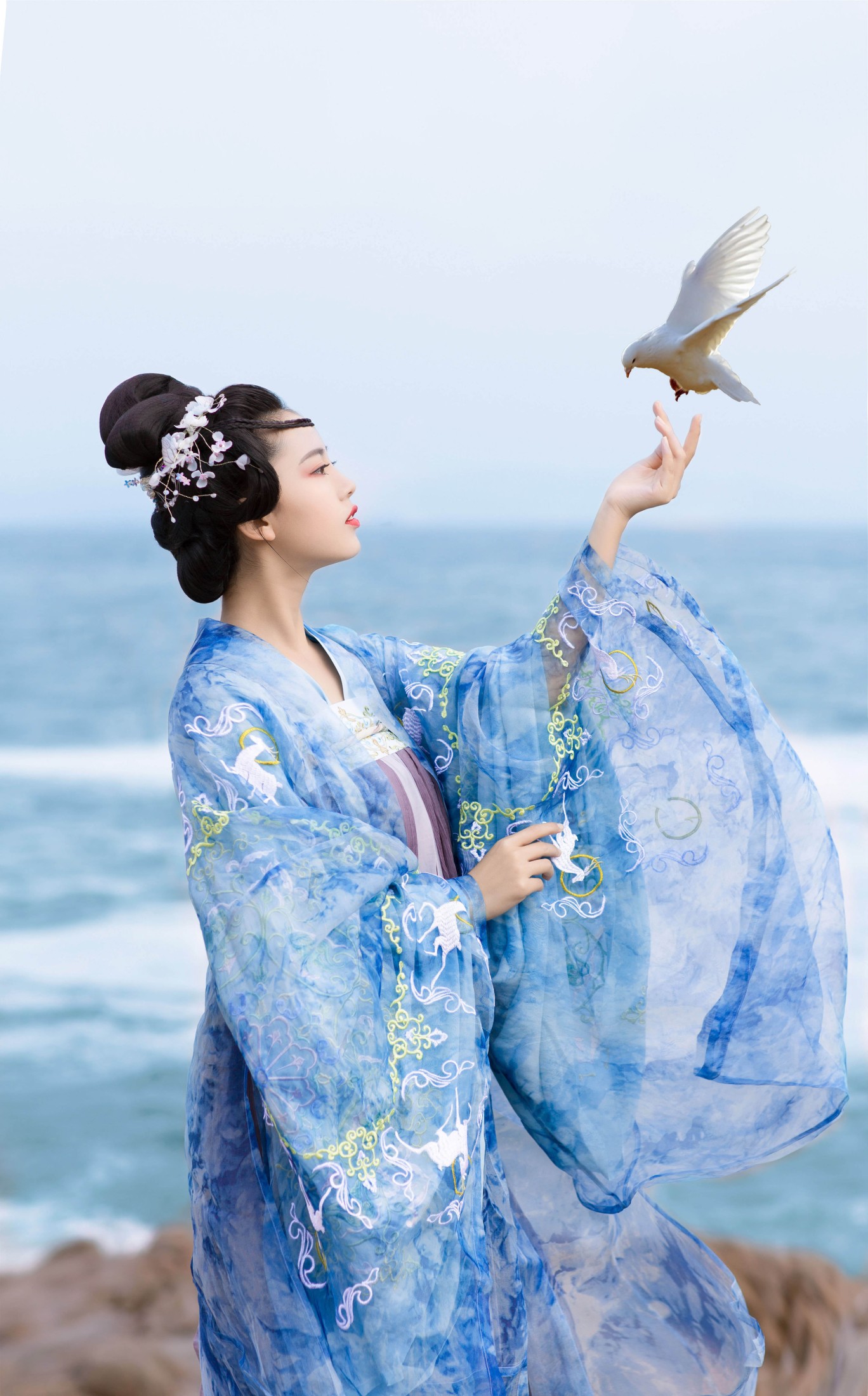 凌小薇 – 《誓鸟》[24P] 插图3