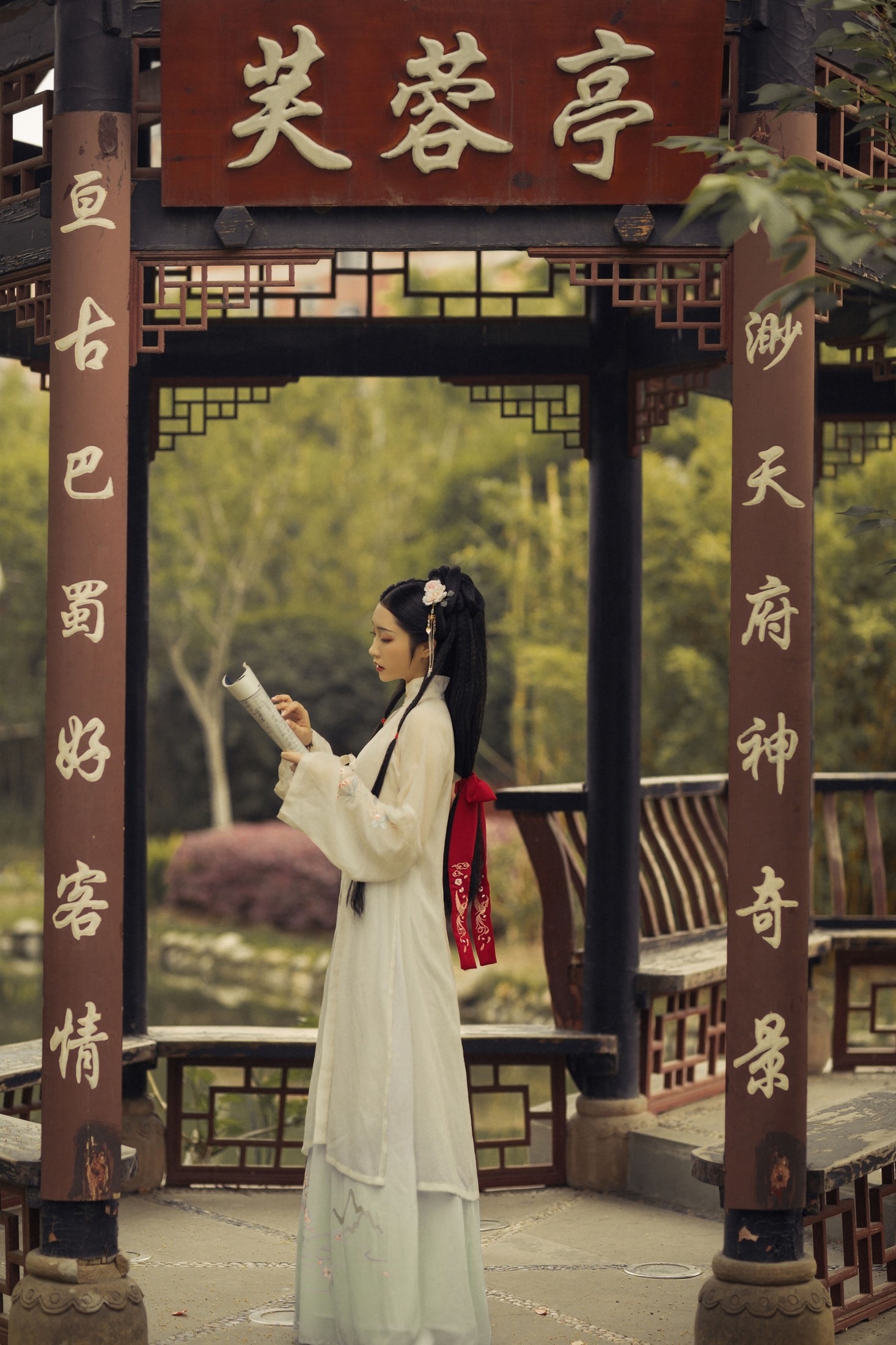 胡毛毛斯基 – 《庭院深几许》[21P] 插图4