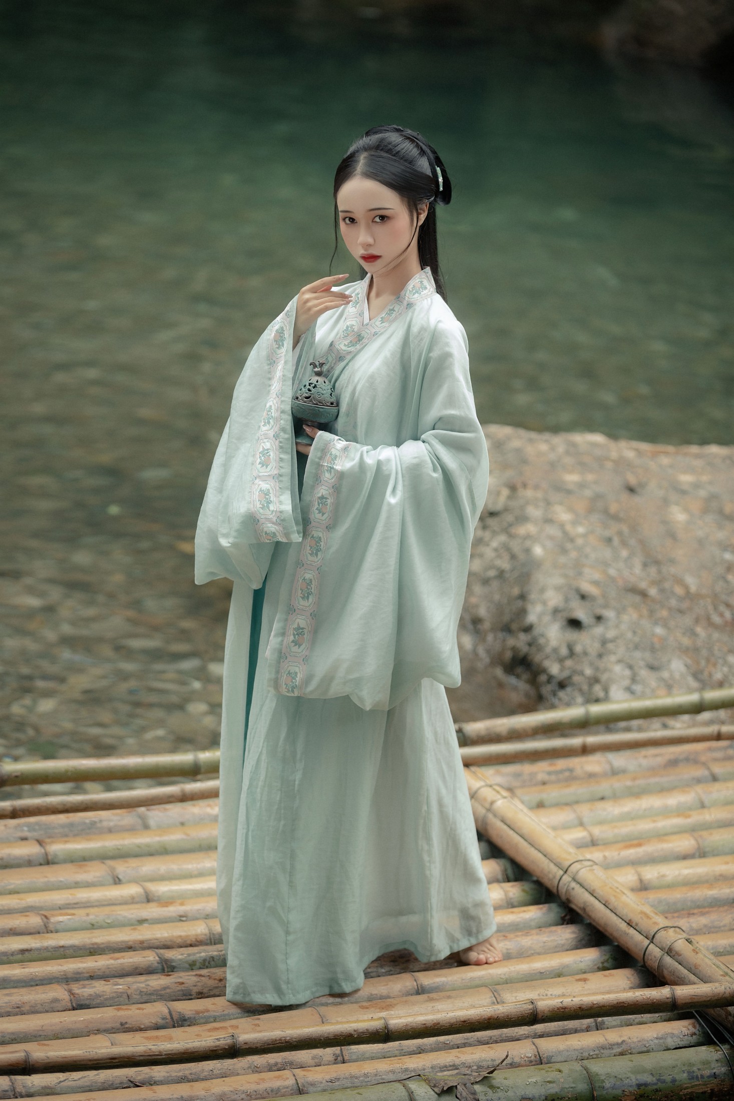 梨一依 – 《轻舟》[21P] 插图3