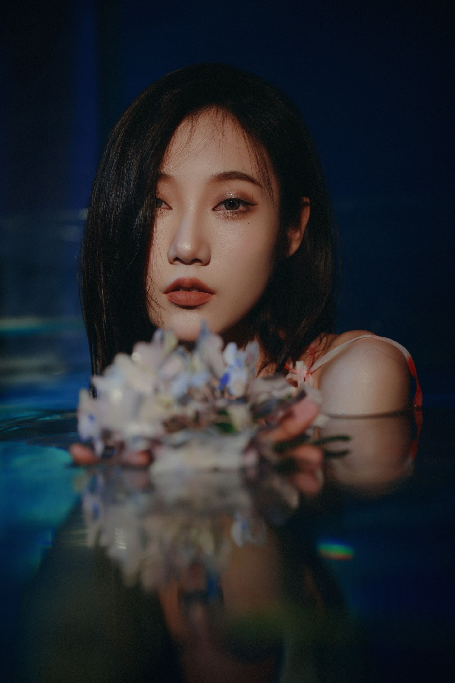 o1ne万 – 《有人喜欢蓝》[45P] 插图5