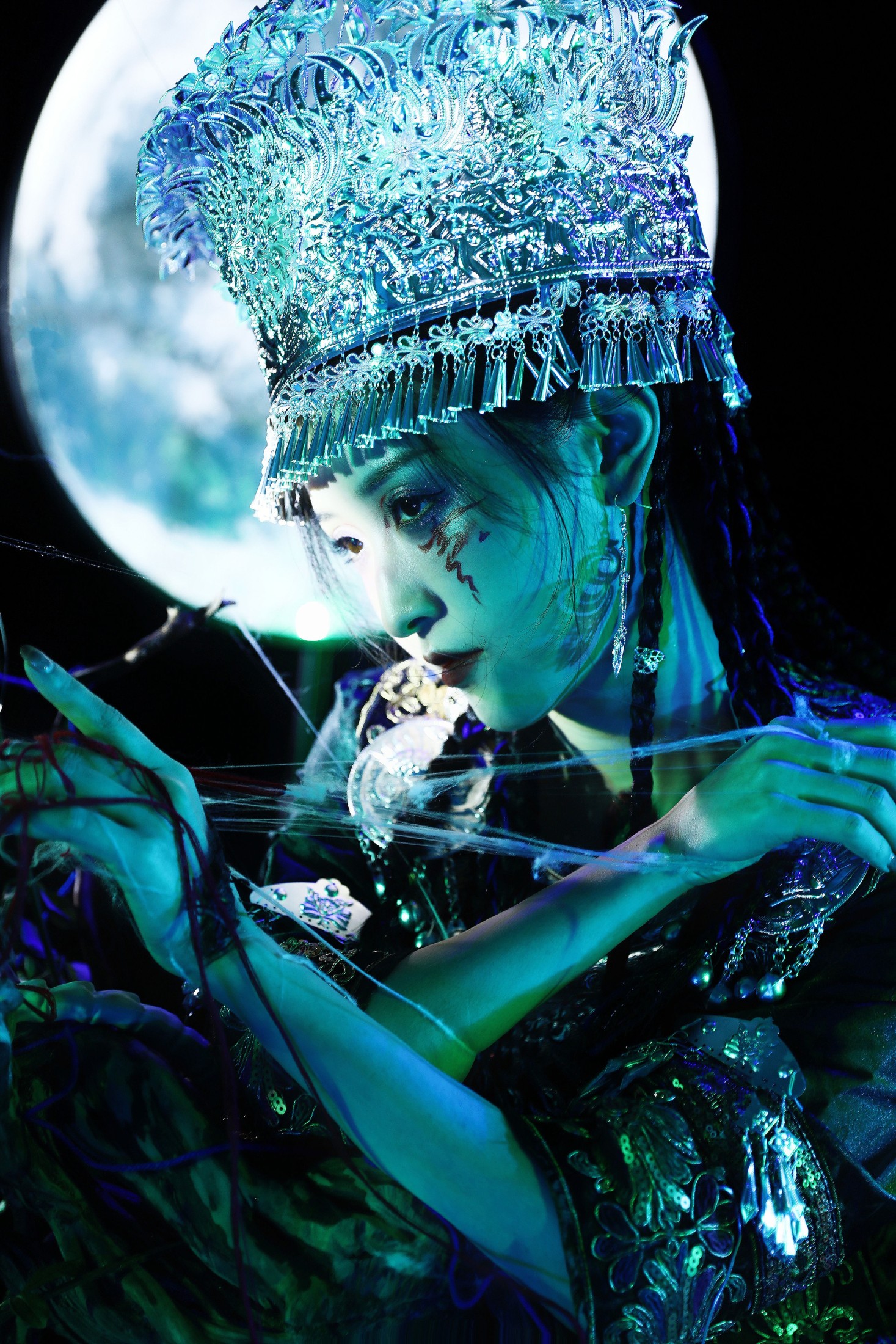 不及丿 – 《苗疆蛊毒》[34P] 插图3