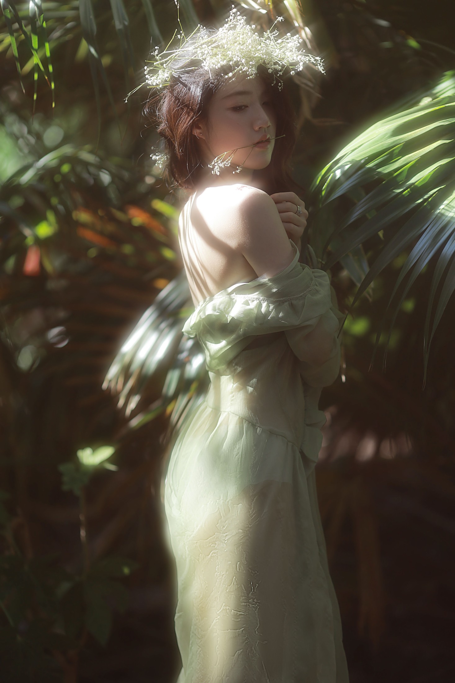 雨涵 – 《绿意》[24P] 插图5