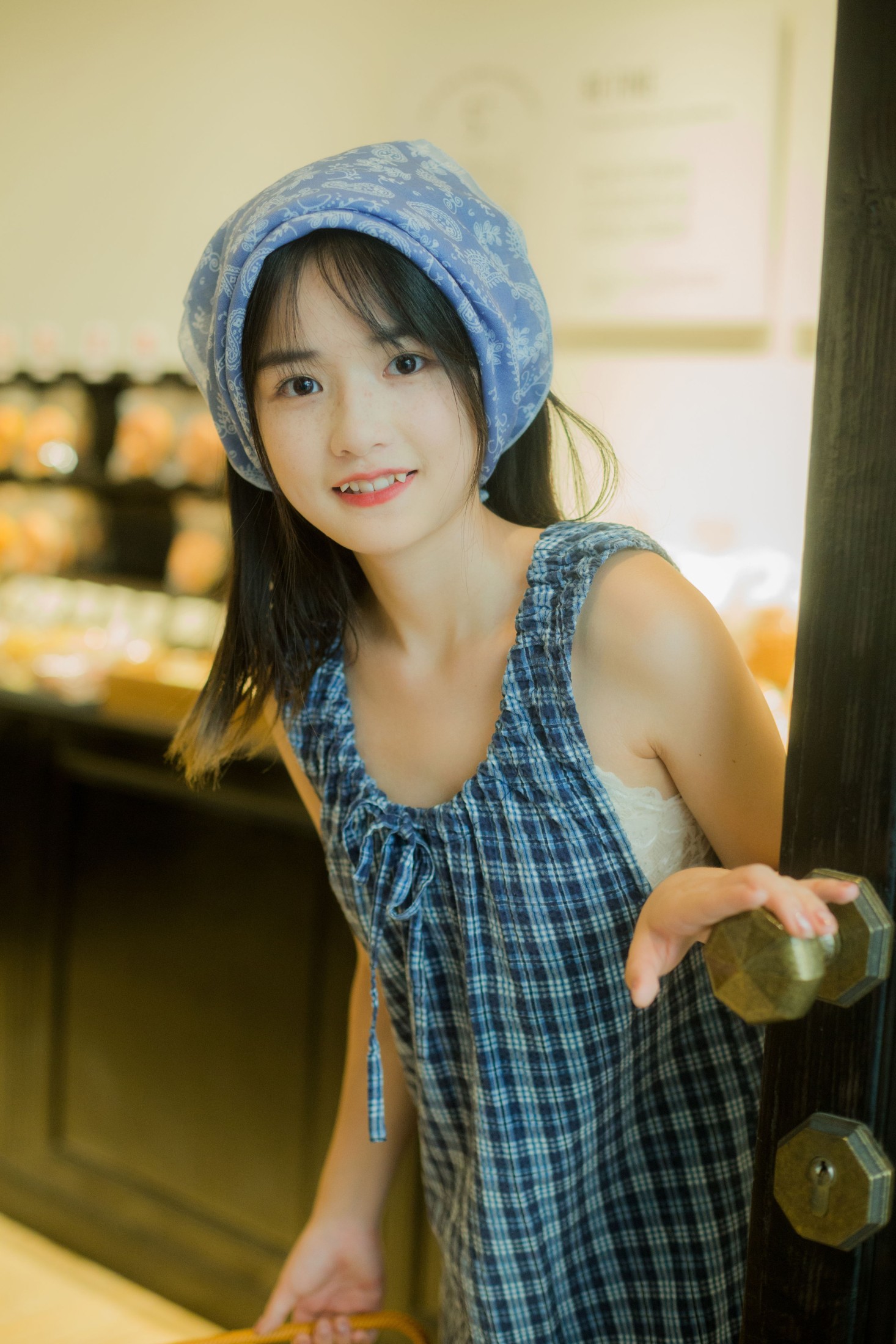 小怡妹妹cute – 《面包店打工日》[34P] 插图3