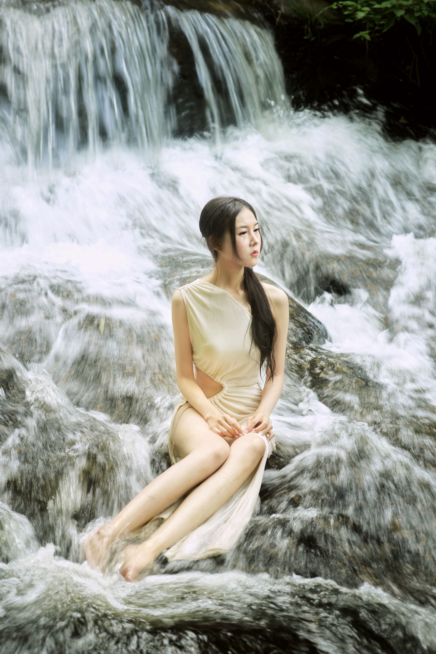 钰纯Viva – 《丝绢般柔滑的伊人梦》[22P] 插图3