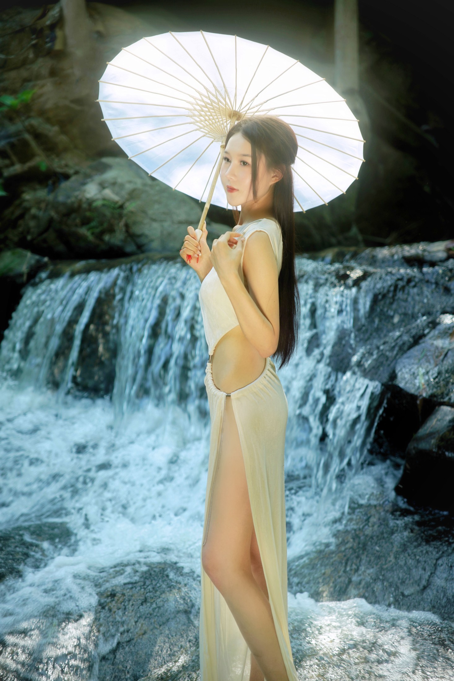 钰纯Viva – 《丝绢般柔滑的伊人梦》[22P] 插图4