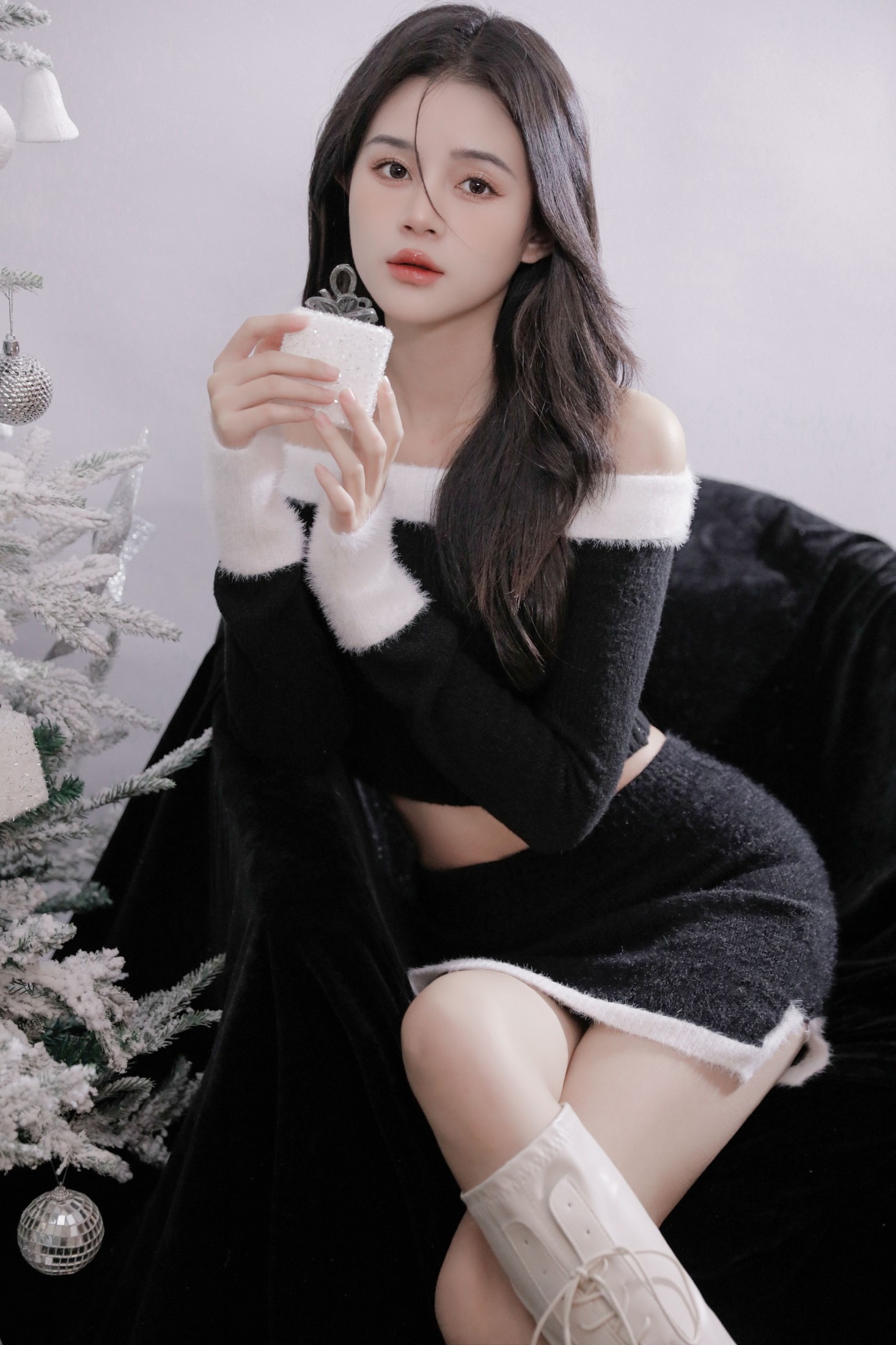 馨瑶XINYAO – 《圣诞少女》[25P] 插图4