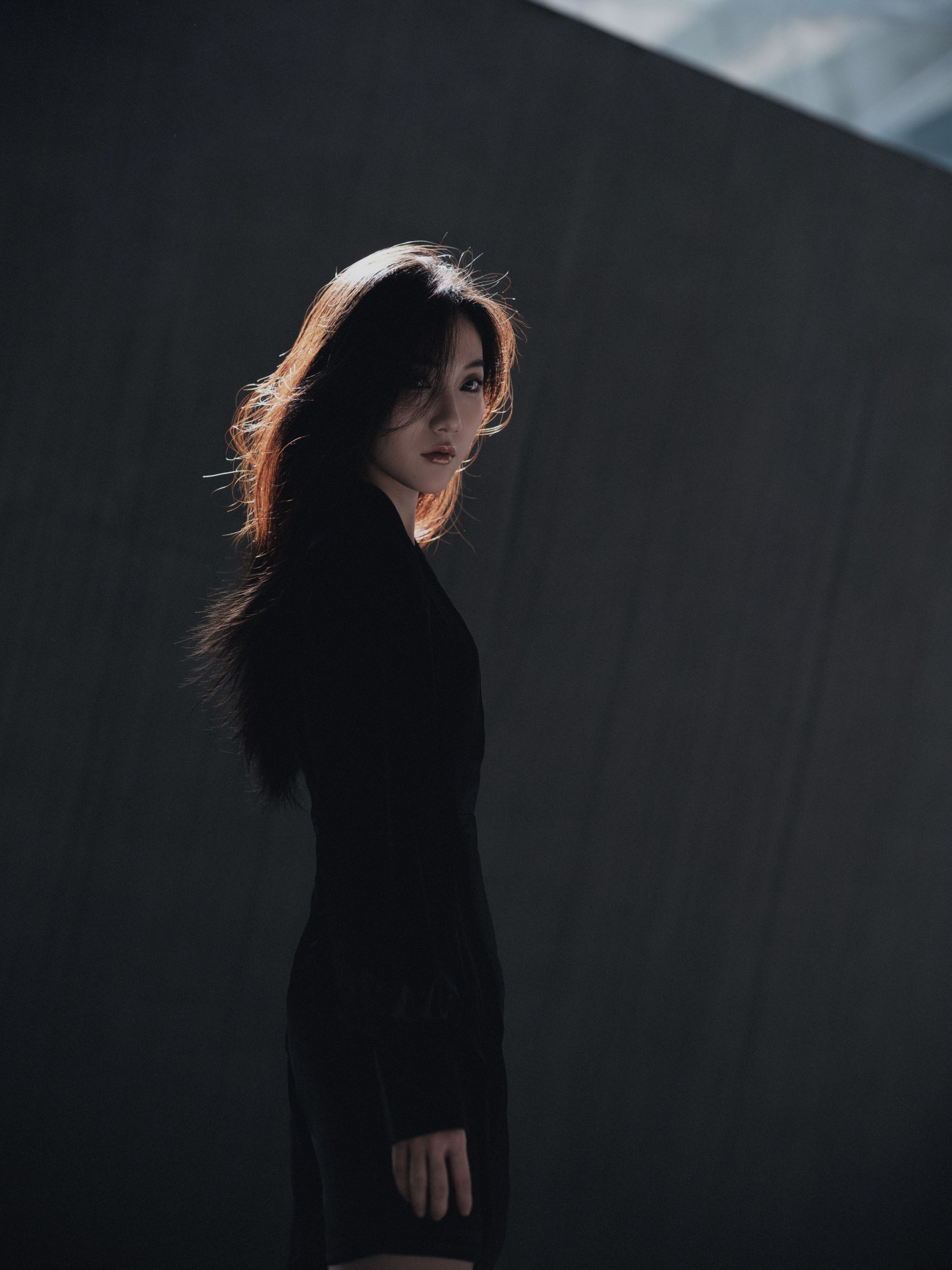 o1ne万 – 《黑与白》[46P] 插图3