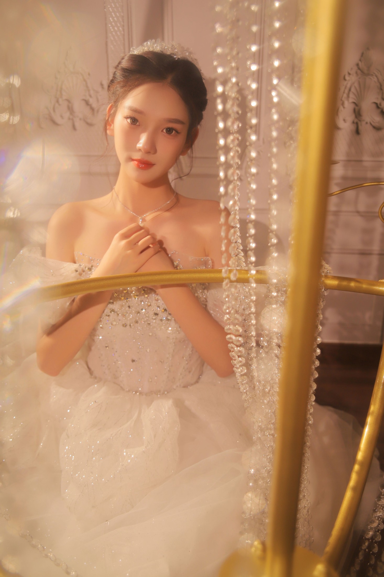 ccc. – 《Young and beautiful》[22P] 插图3