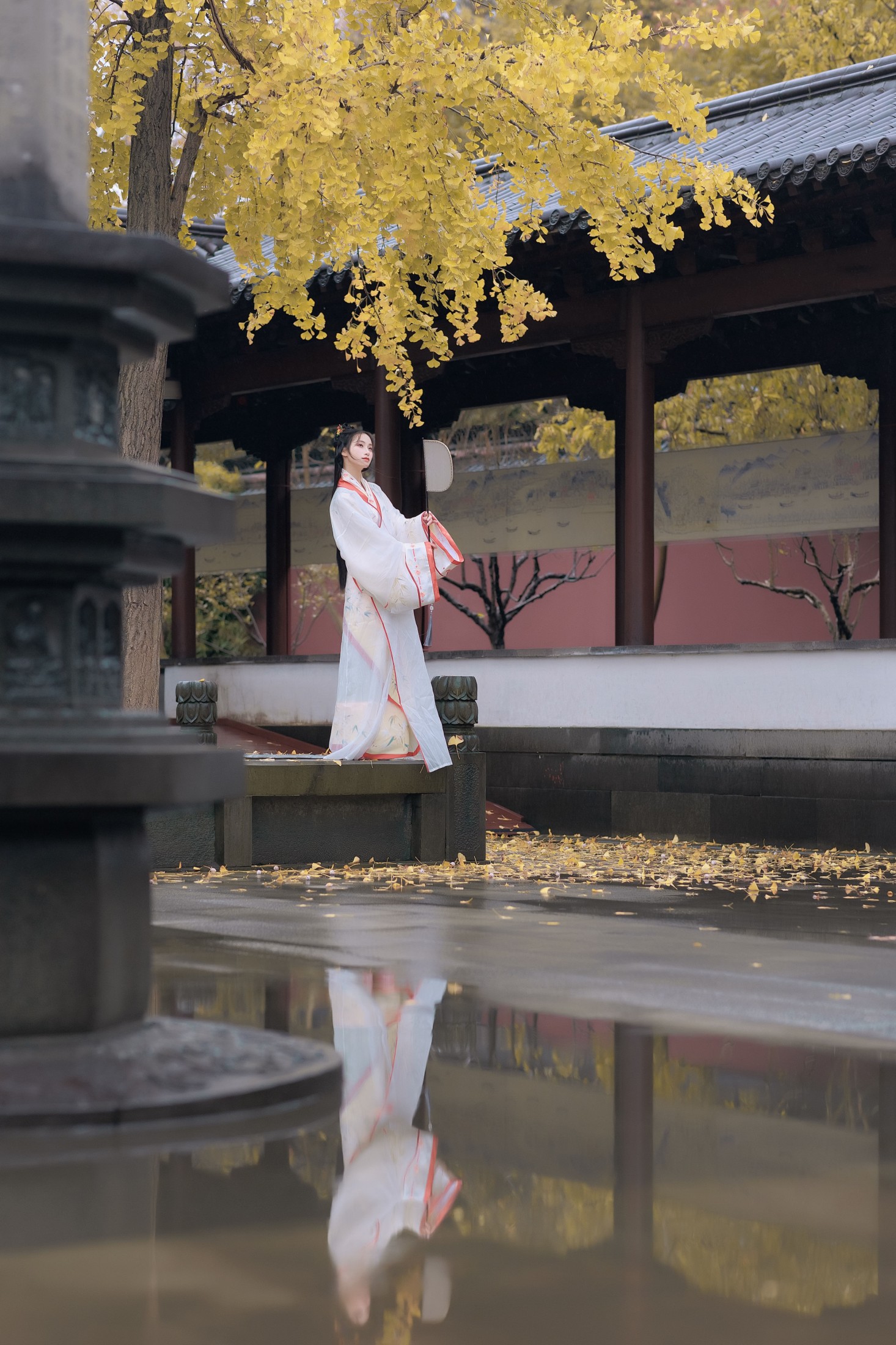 眸小妖 – 《雨中银杏》[24P] 插图5