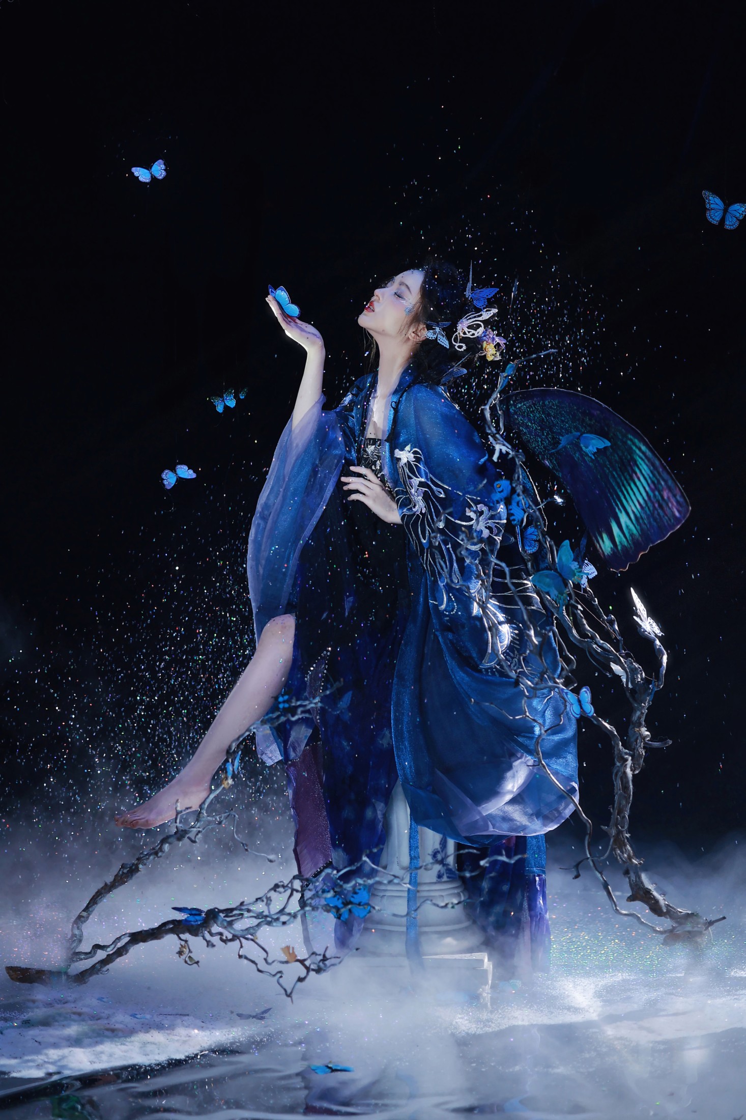 天晴后的樱花花 – 《万蝶振翅》[24P] 插图3