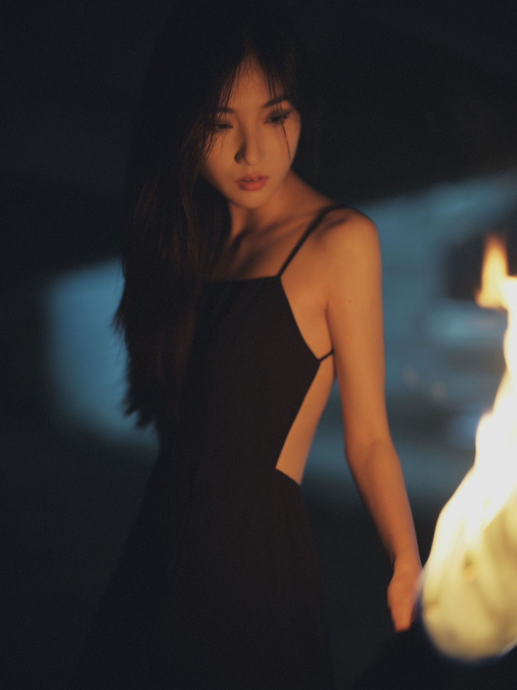 o1ne万 – 《火》[44P] 插图3