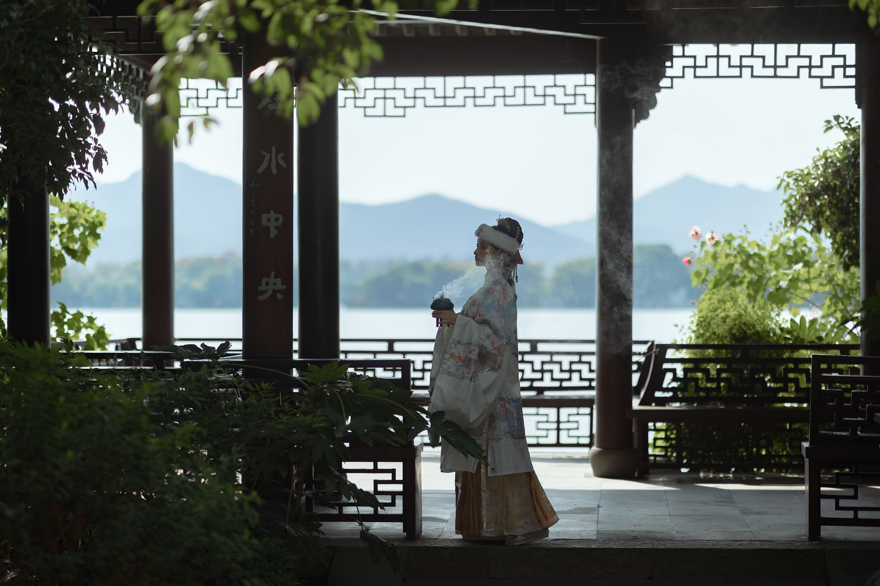 眸小妖 – 《秋游湖心亭》[52P] 插图3