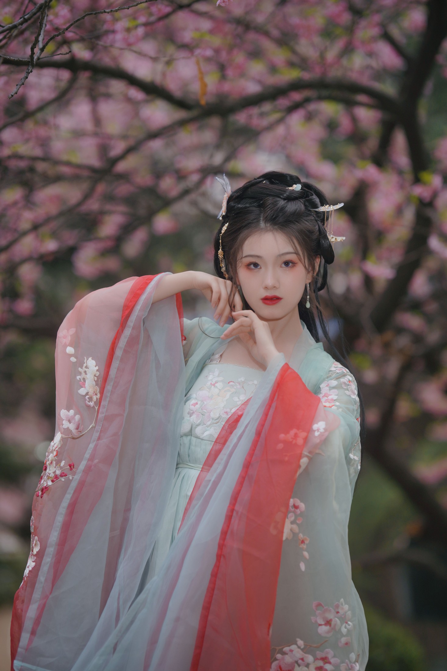 悦璃 – 《弄花香满衣》[22P] 插图3