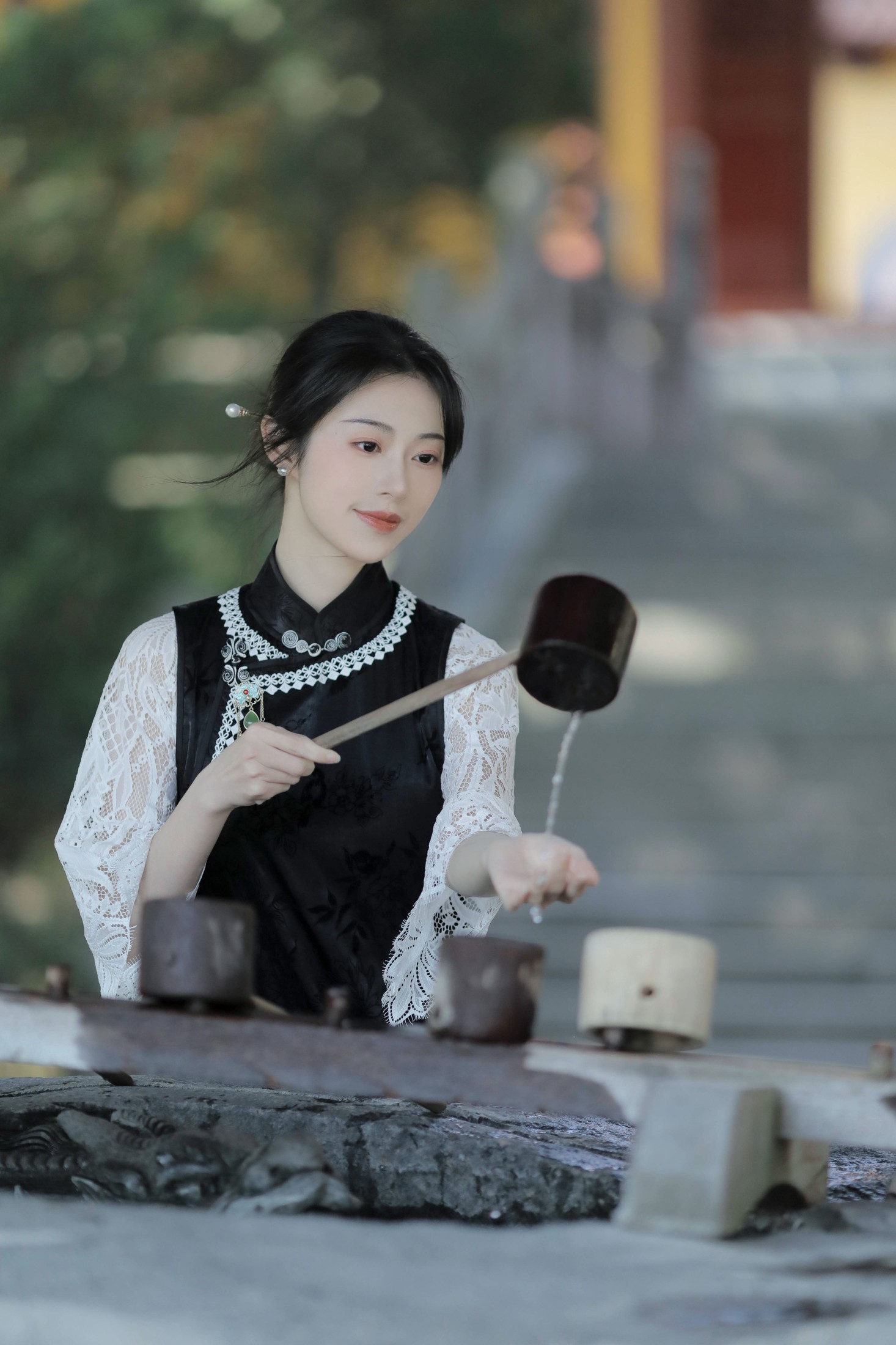 粉面姑娘 – 《玉兰花》[27P] 插图3