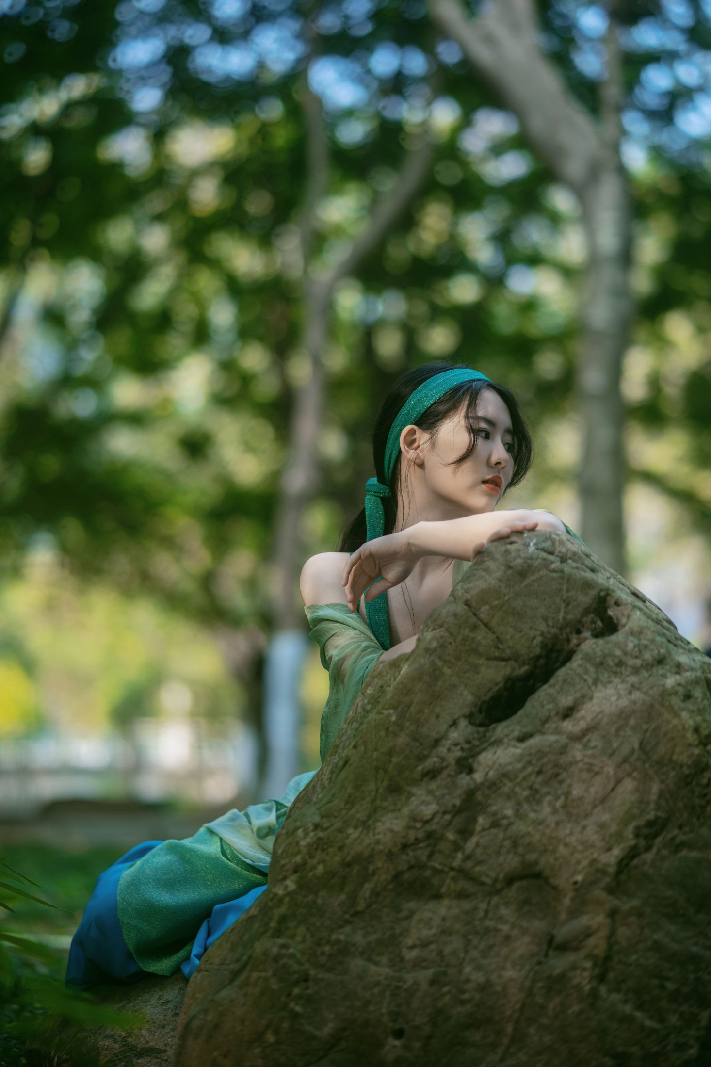 菲菲 – 《青蛇，远离尘世，自由自在》[21P] 插图5