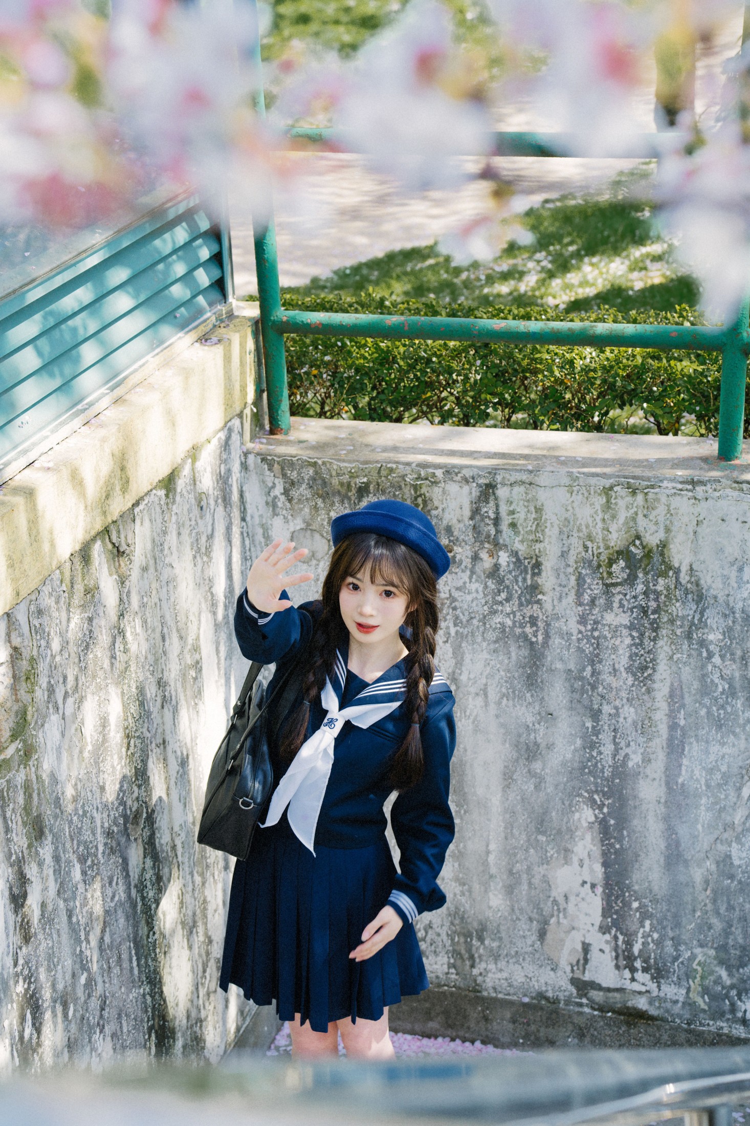 吱吱 – 《樱花校园》[32P] 插图4