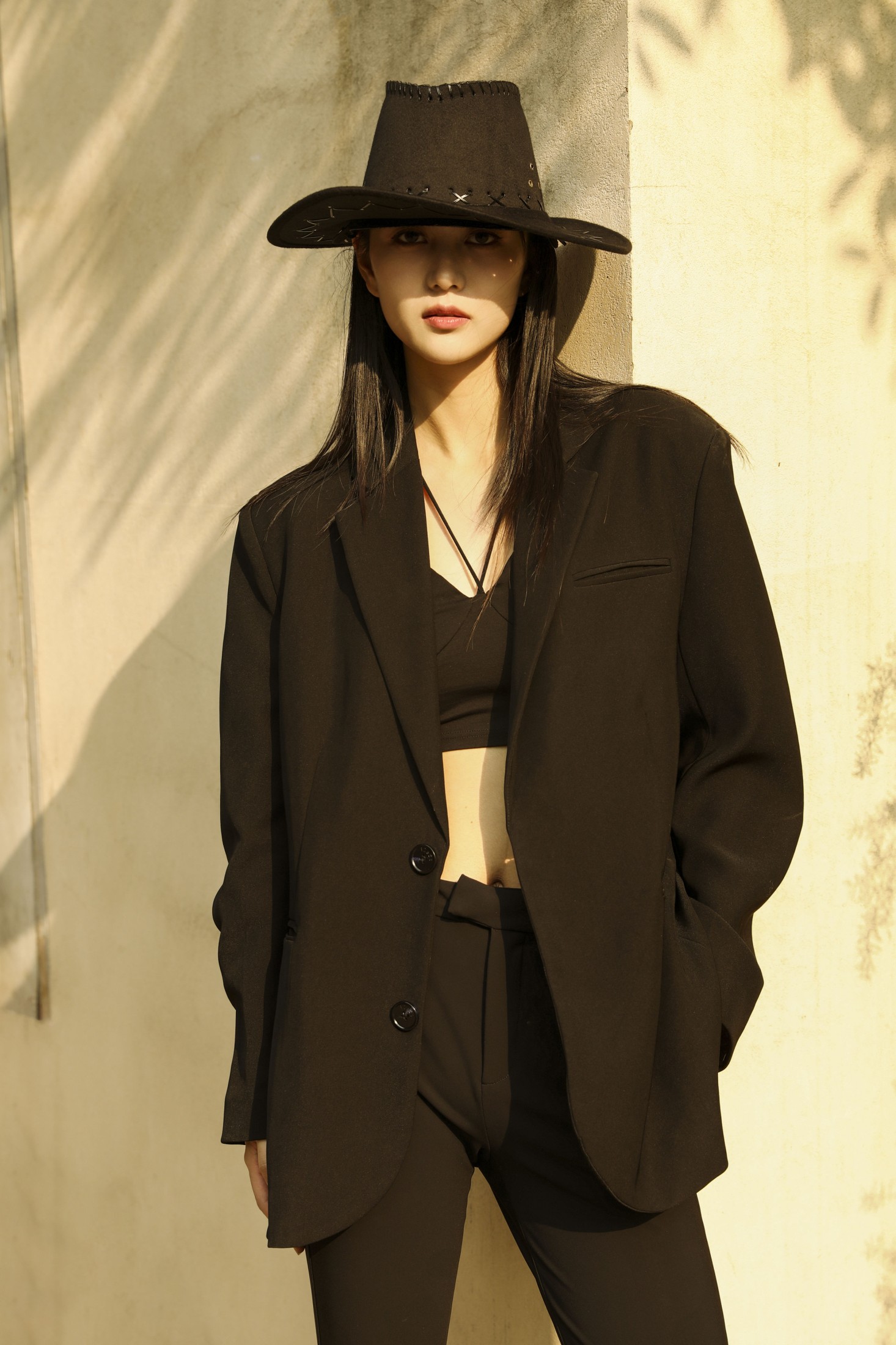 婉宁 – 《BLACK HAT》[29P] 插图5
