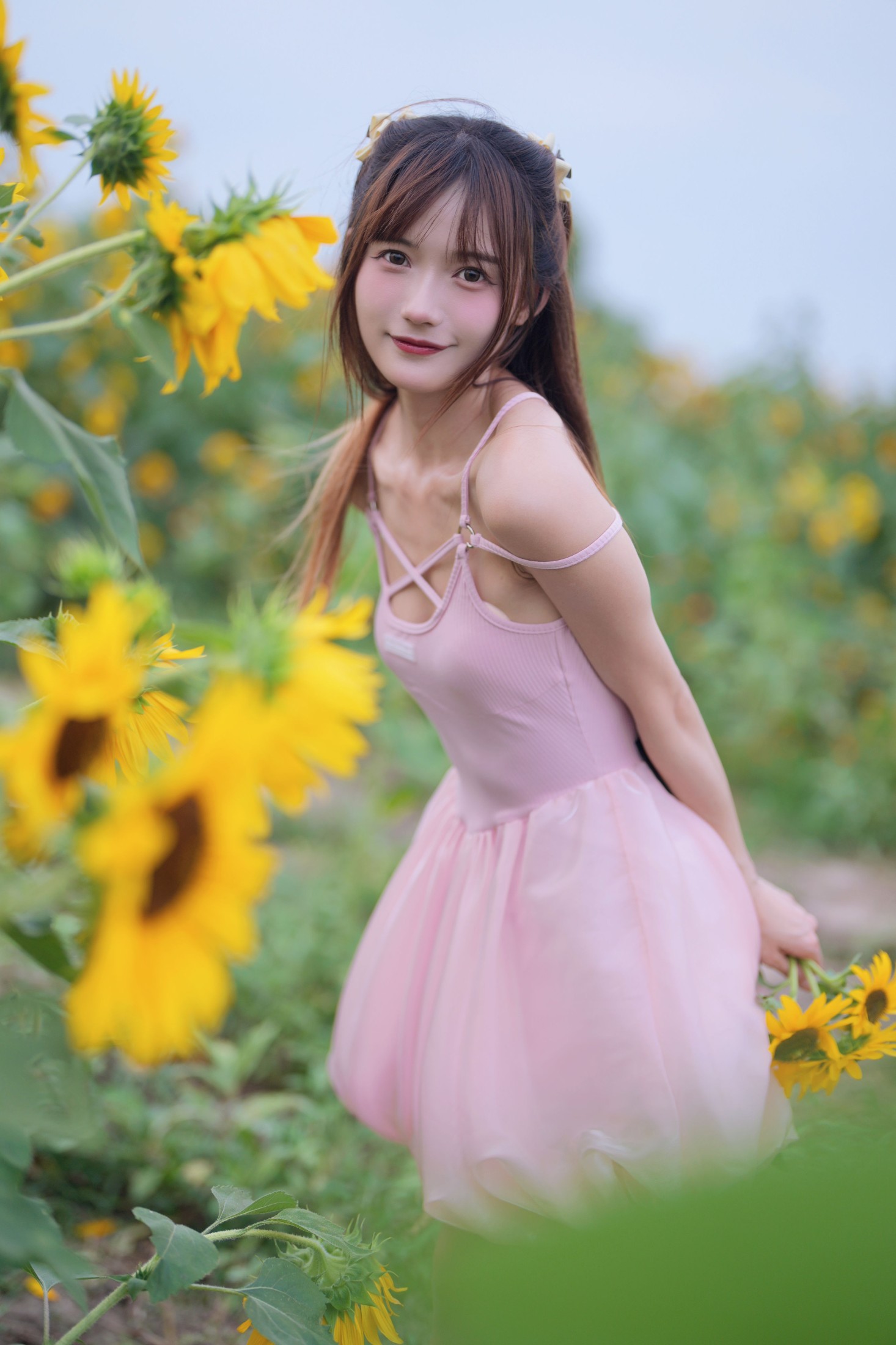 兔子Zzz不吃胡萝卜 – 《蓝调向日葵少女》[29P] 插图3