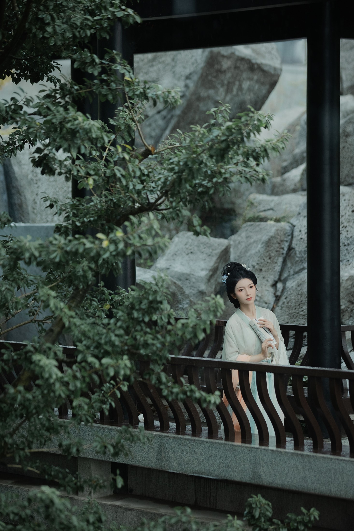 芙蕖尚盈 – 《雨打芭蕉》[26P] 插图5