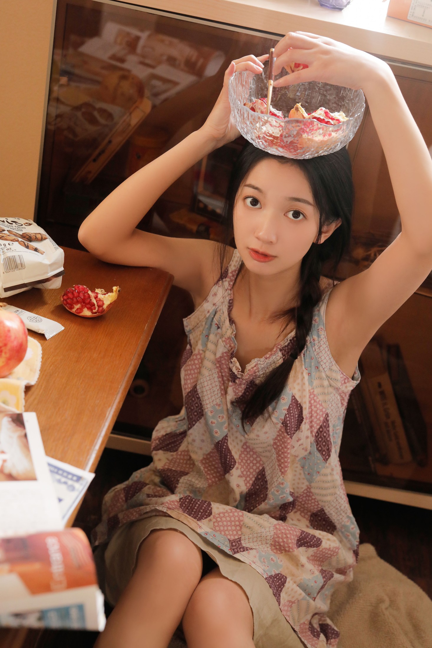 朱佳航 – 《清晨的石榴水》[22P] 插图5