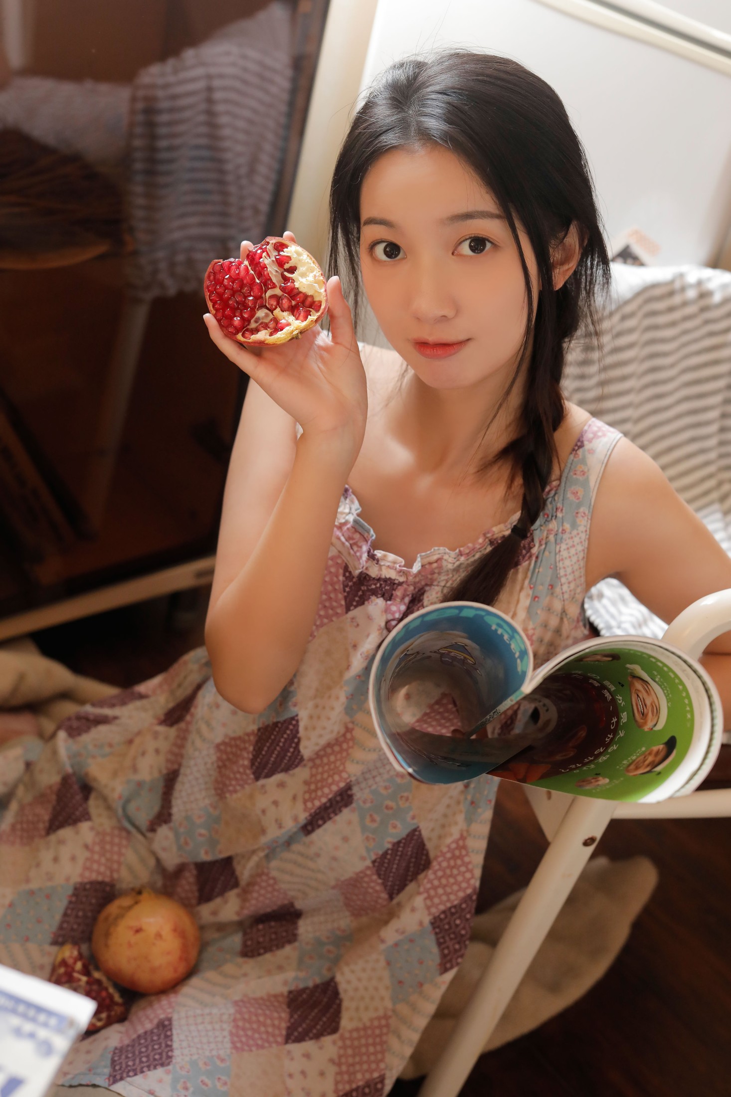 朱佳航 – 《清晨的石榴水》[22P] 插图4