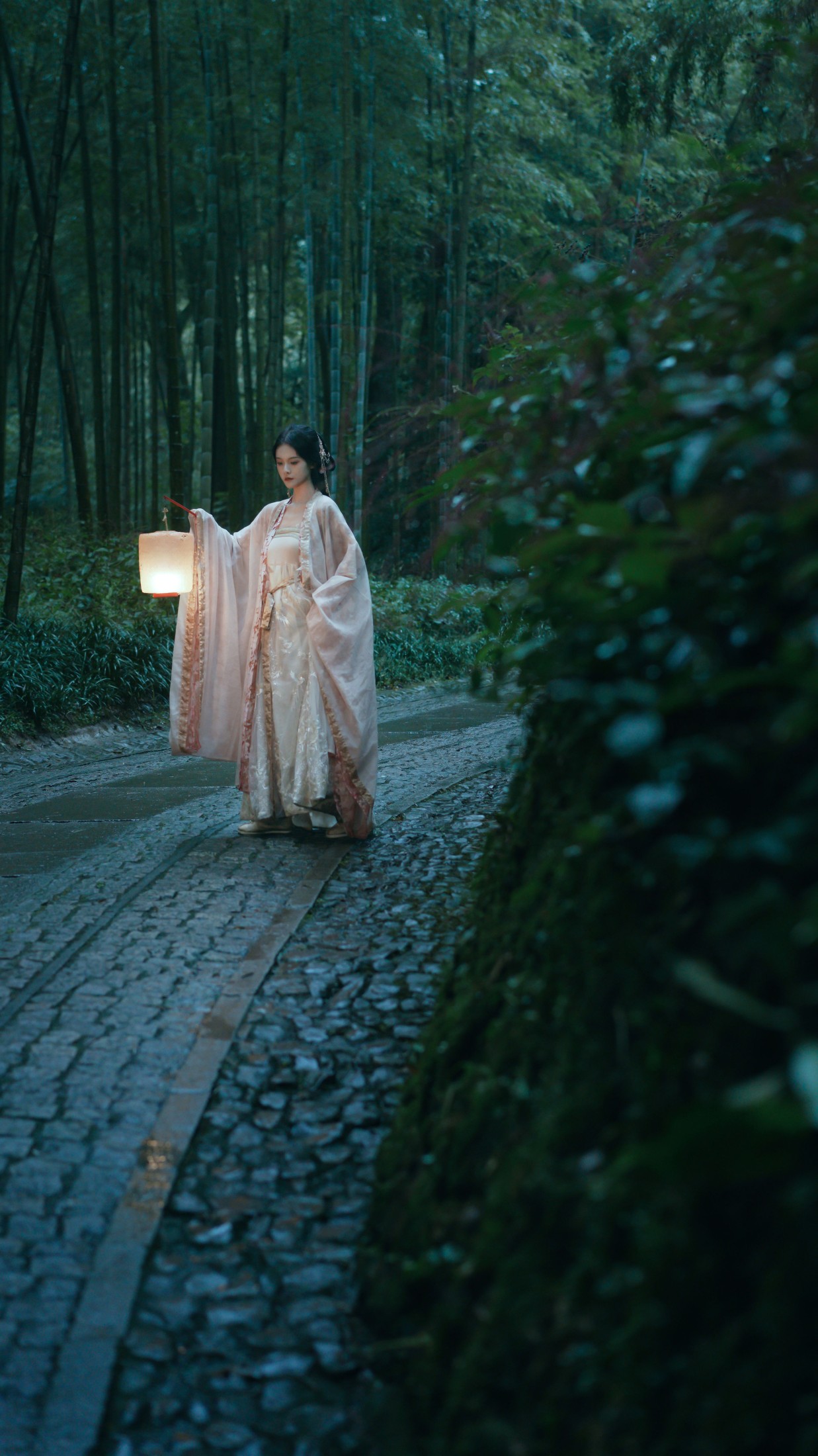 邹雨桐 – 《曲径探幽》[25P] 插图3