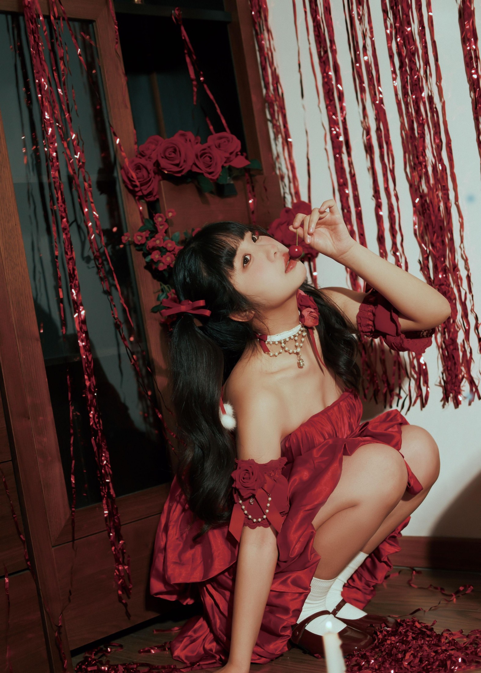 梅子梅子 – 《红裙女孩》[13P] 插图2