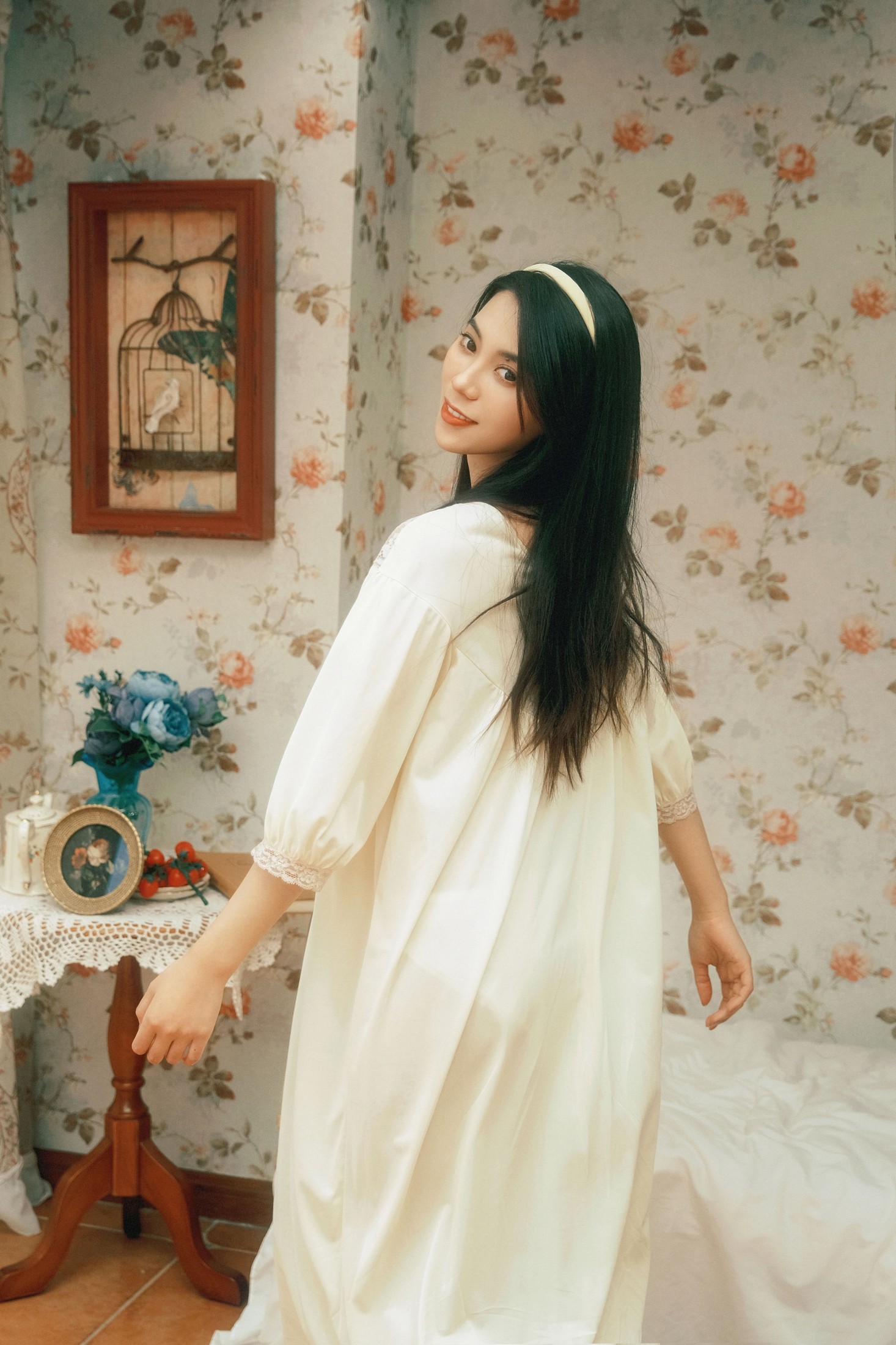 拍拍 – 《复古女孩》[15P]-66COS