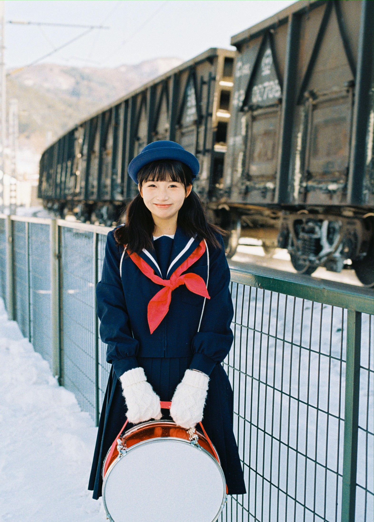 呼叫呼呼 – 《雪地里的jk》[29P] 插图2