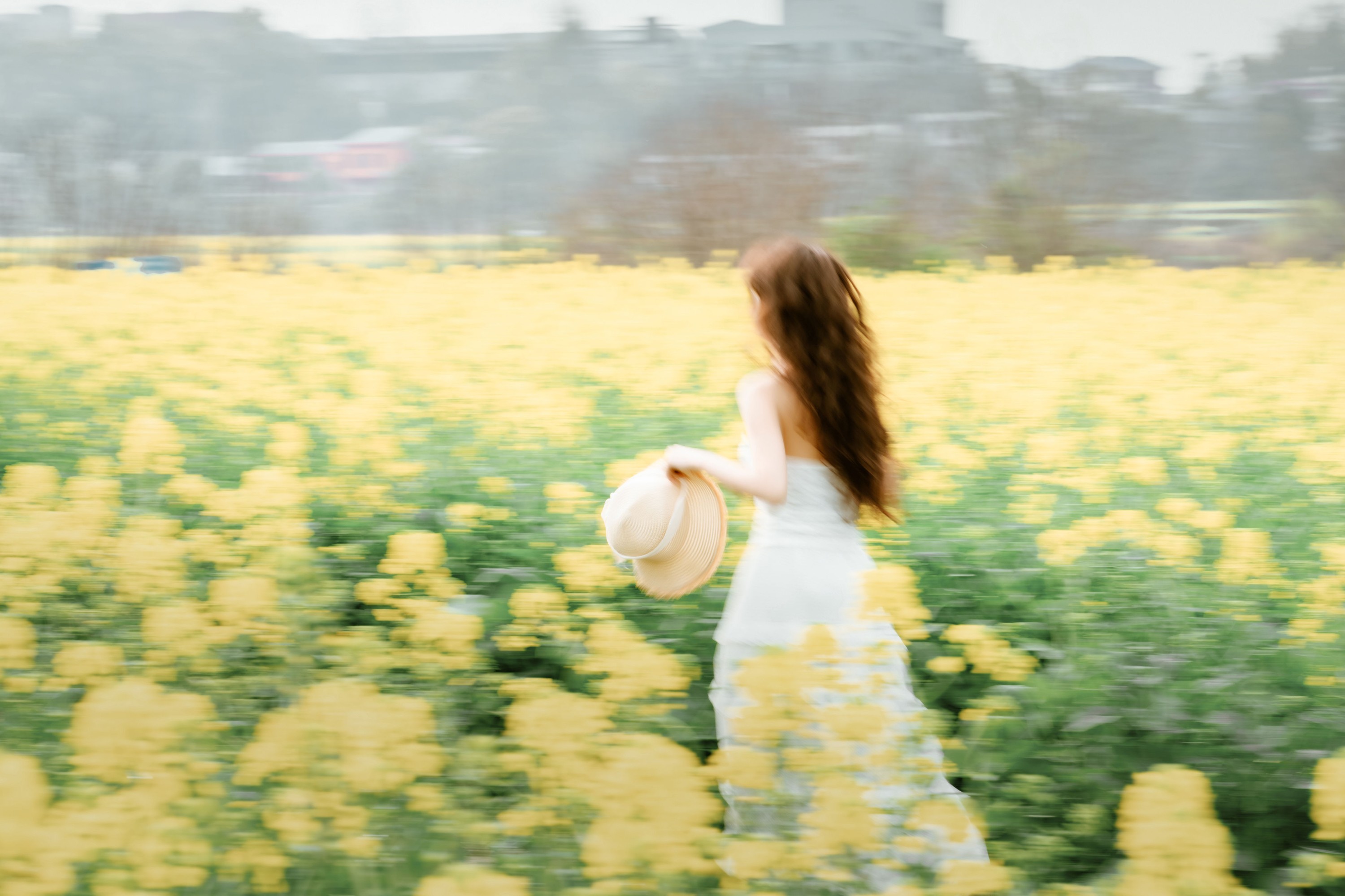 什么时候养小狗 – 《在阴雨天的油菜花田》[29P] 插图5