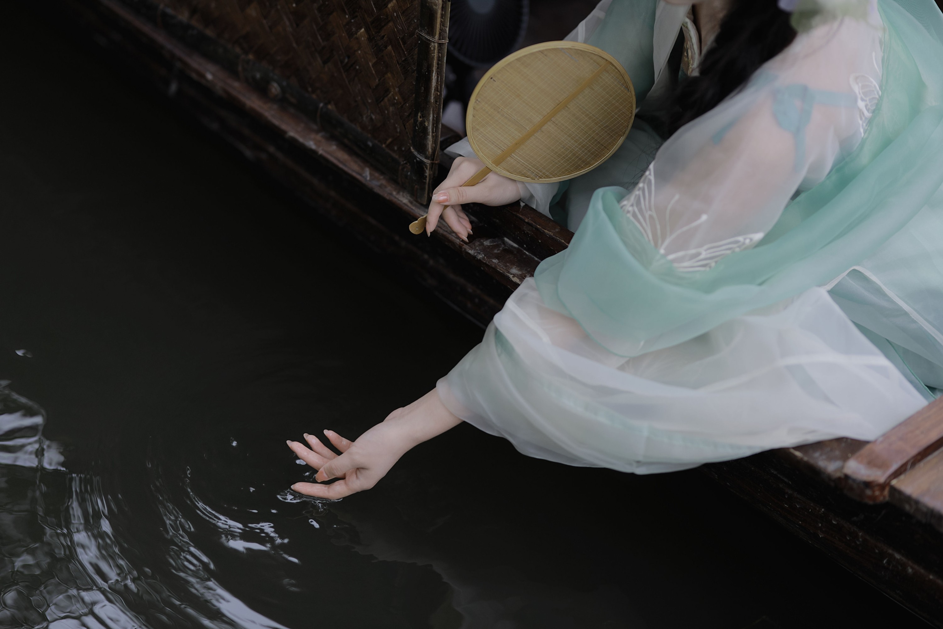 無月 – 《恰似故人归》[15P] 插图4