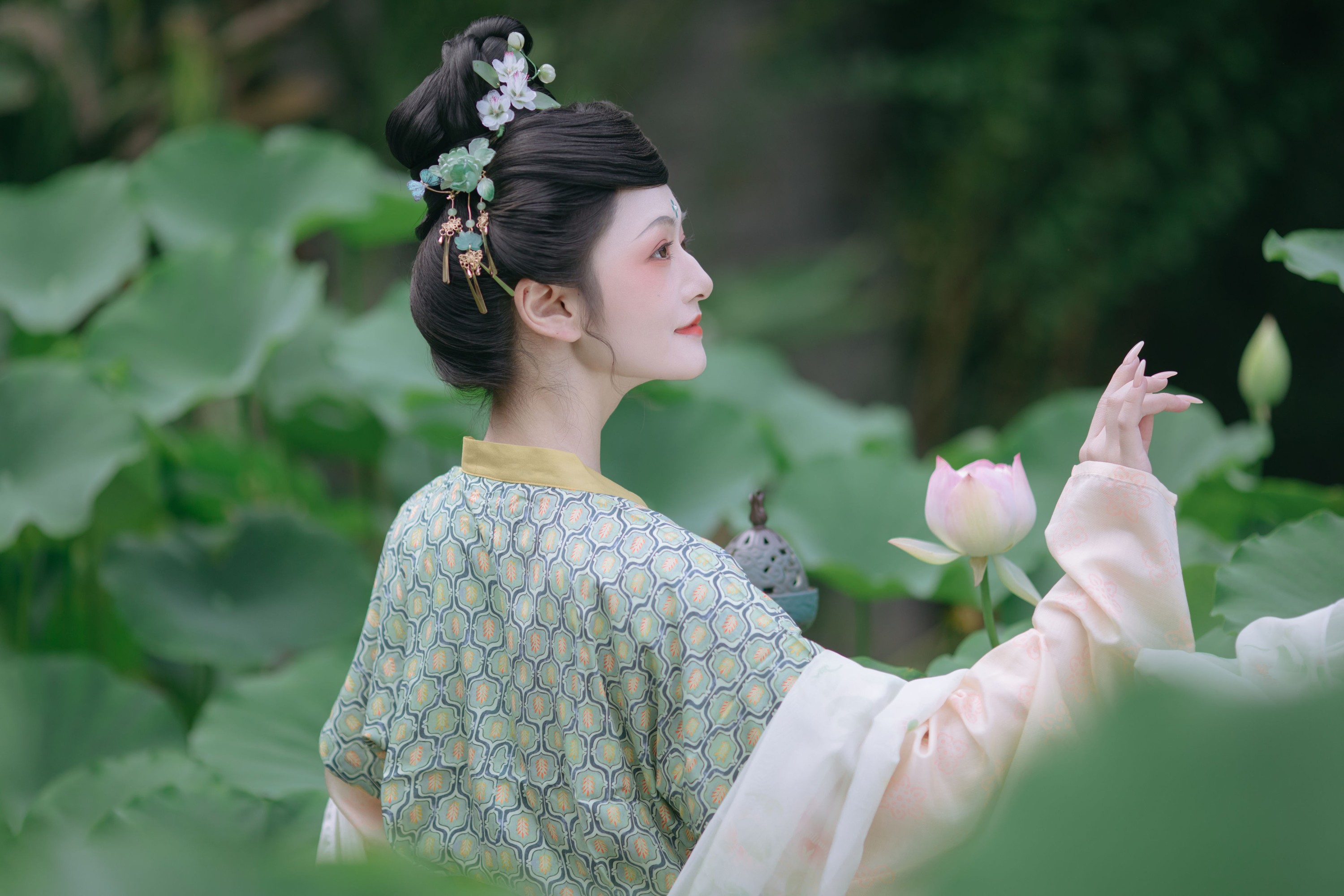 赤嫣在这里 – 《唐朝的一个午后》[21P]-66COS
