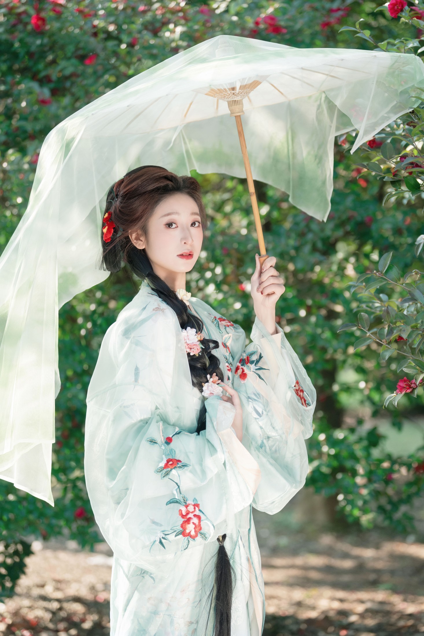 小何 – 《山茶花》[28P]-66COS