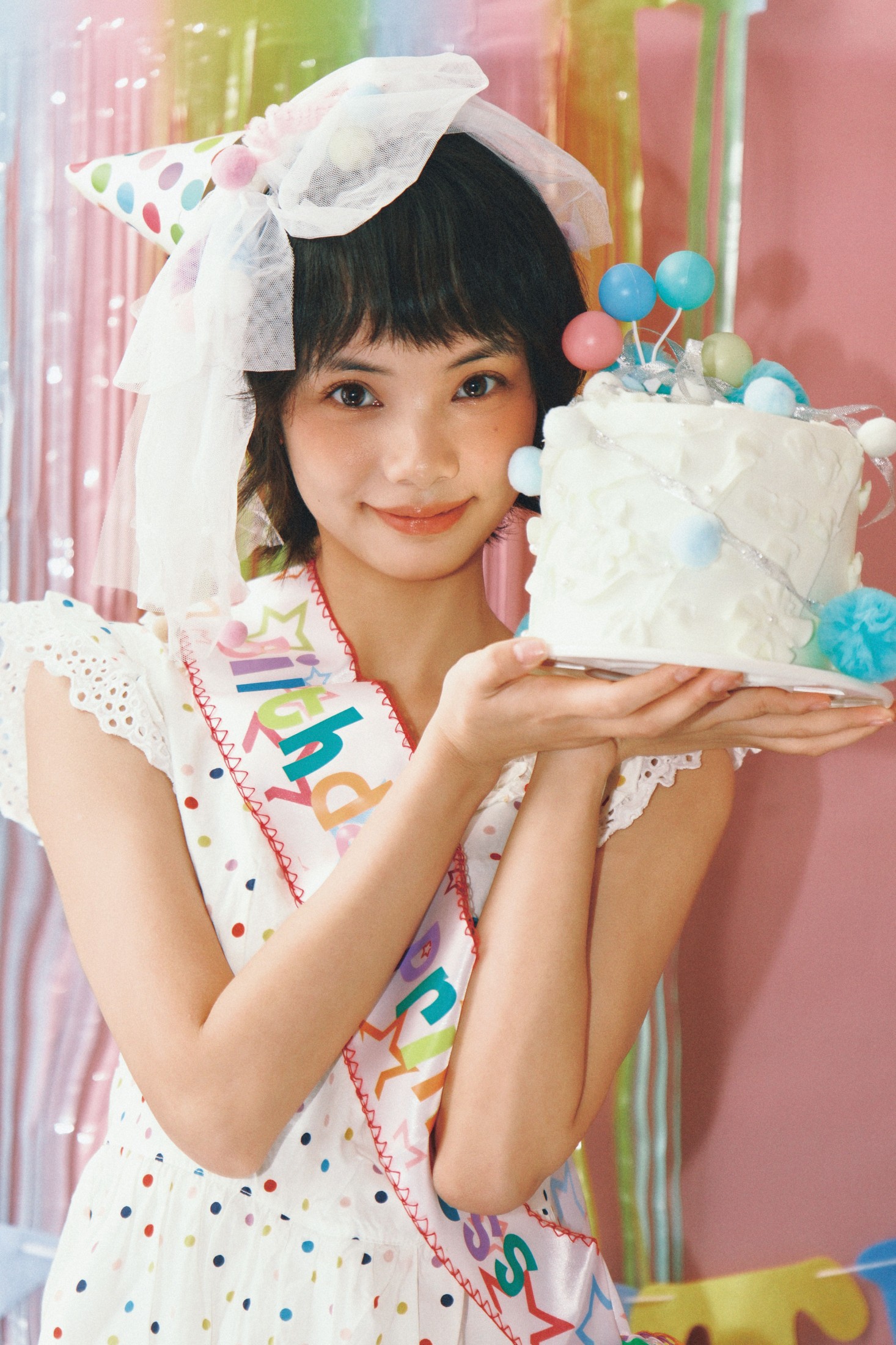 一一 – 《快乐生日女孩》[24P]-66COS