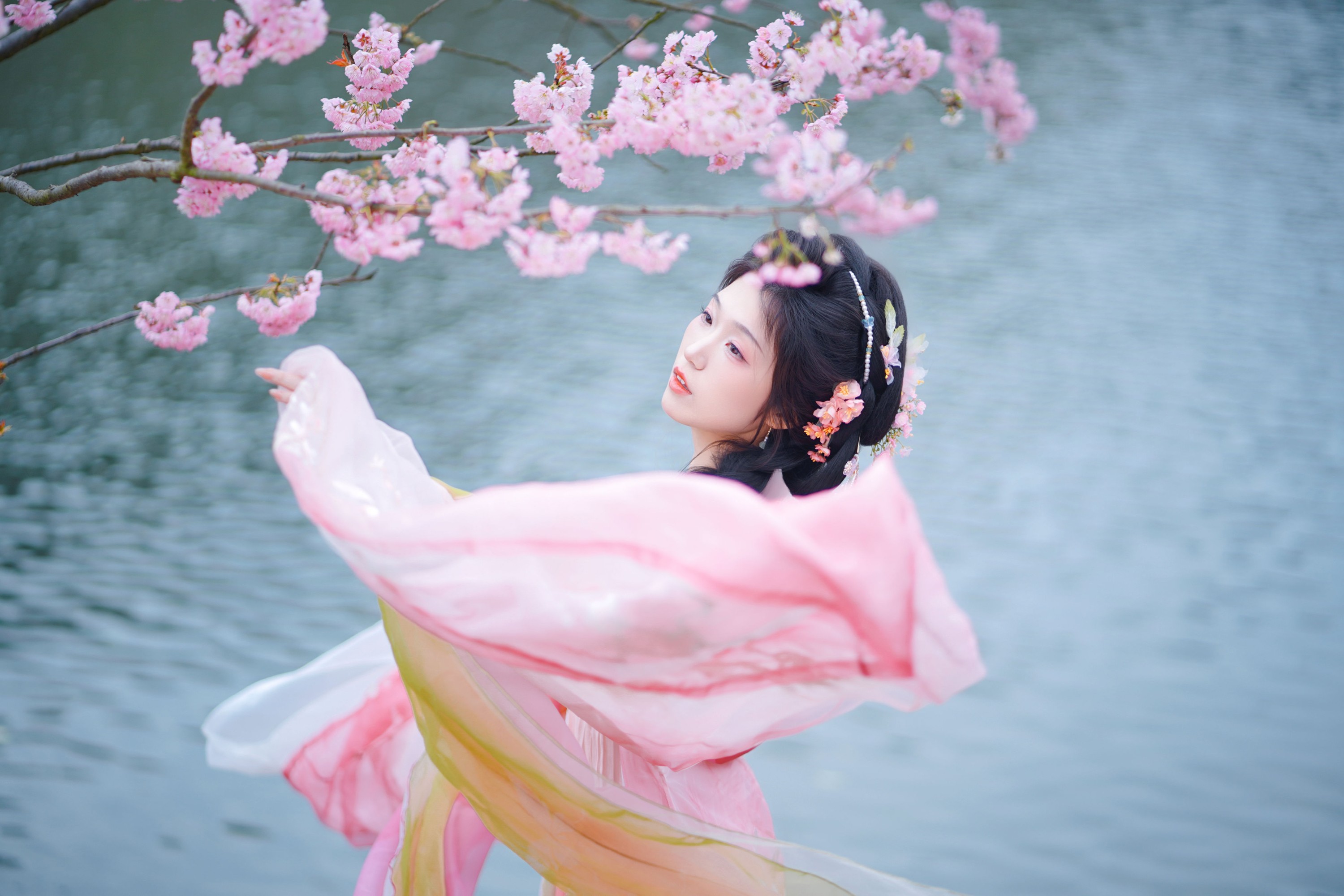 梓榆喝点甜的呀 – 《粉黛》[13P] 插图5