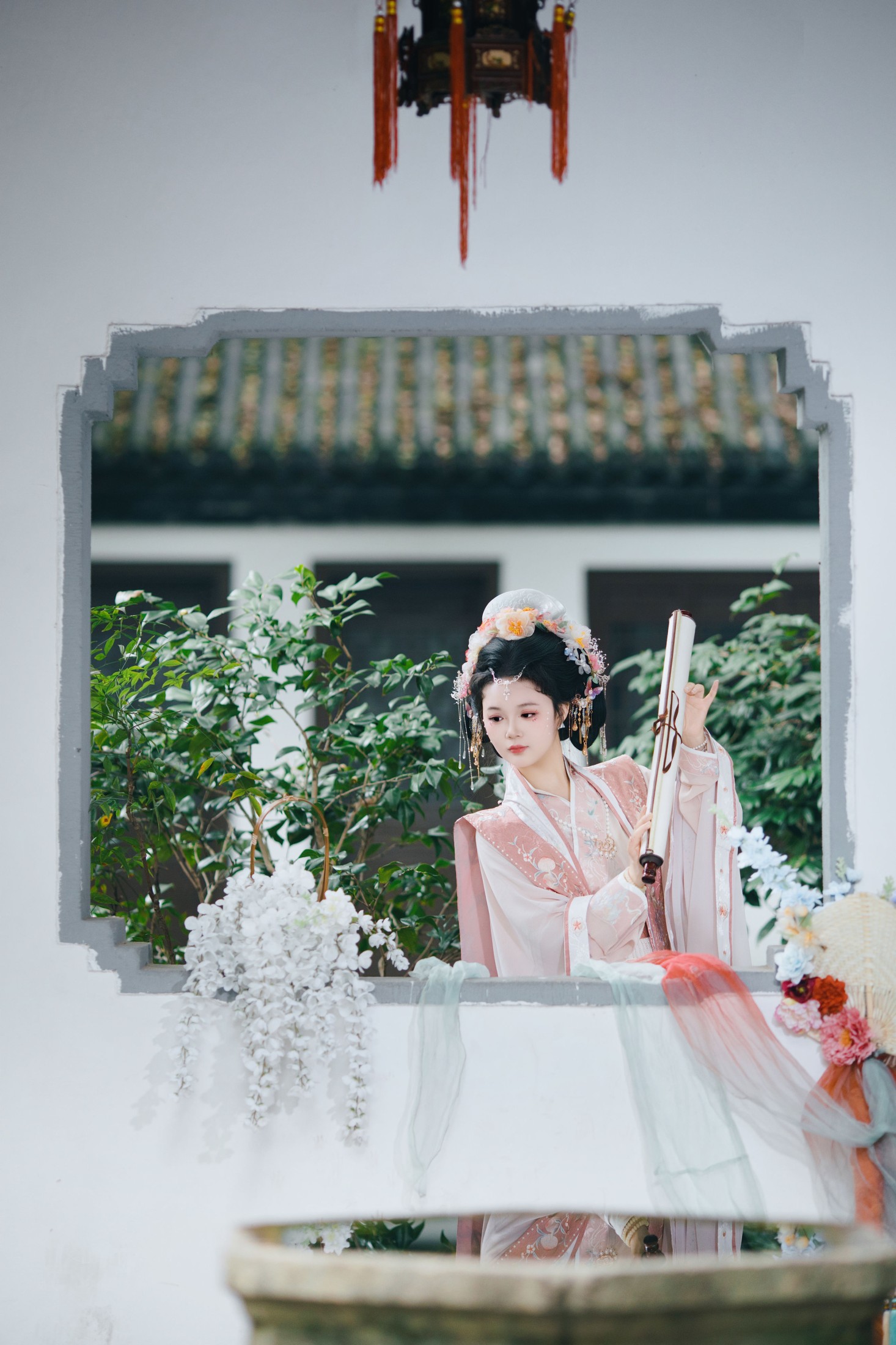 焦糖马奇朵 – 《珠光点染三白妆，墨云深处见芳华》[15P] 插图5