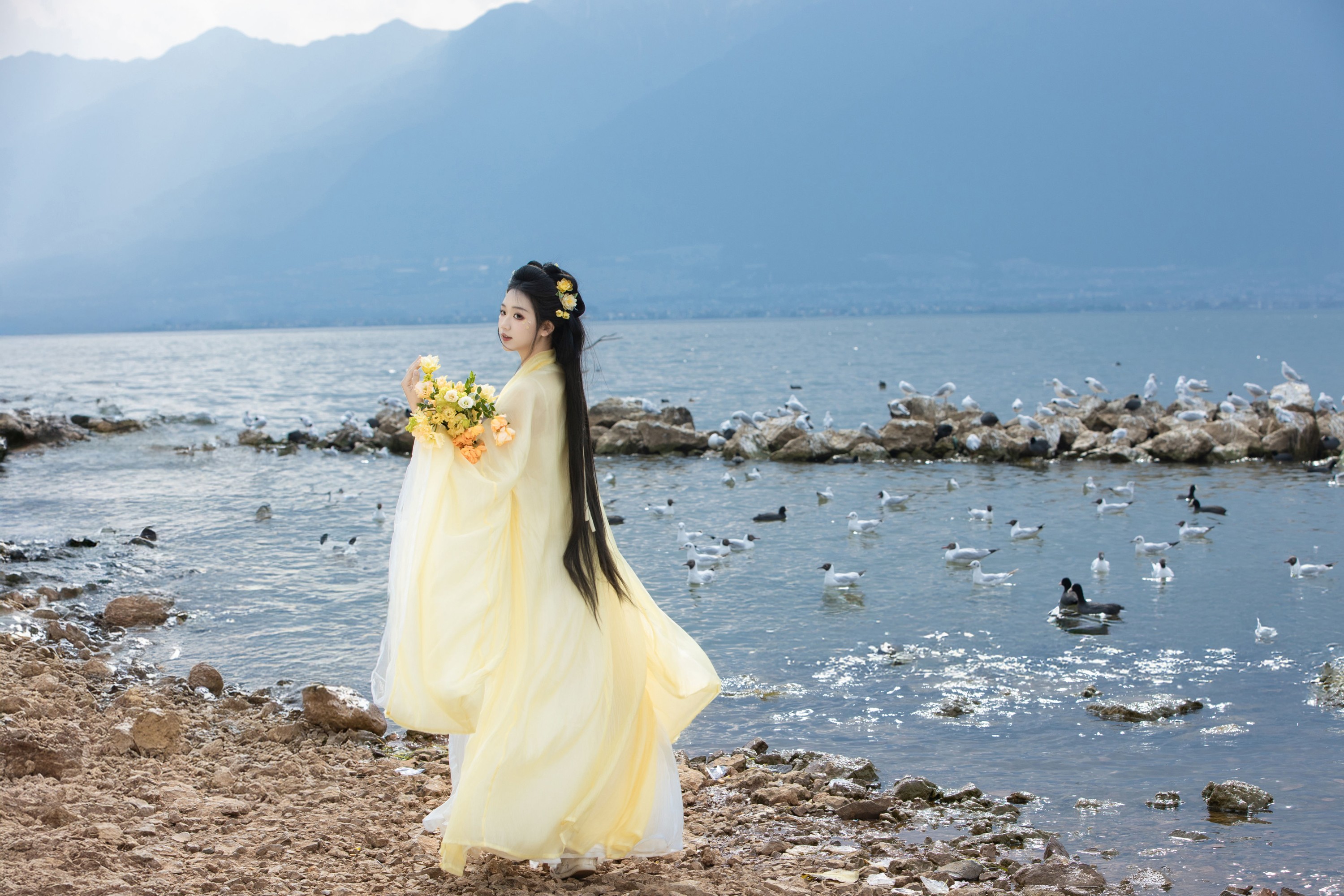 晚江亭 – 《春日》[46P] 插图3