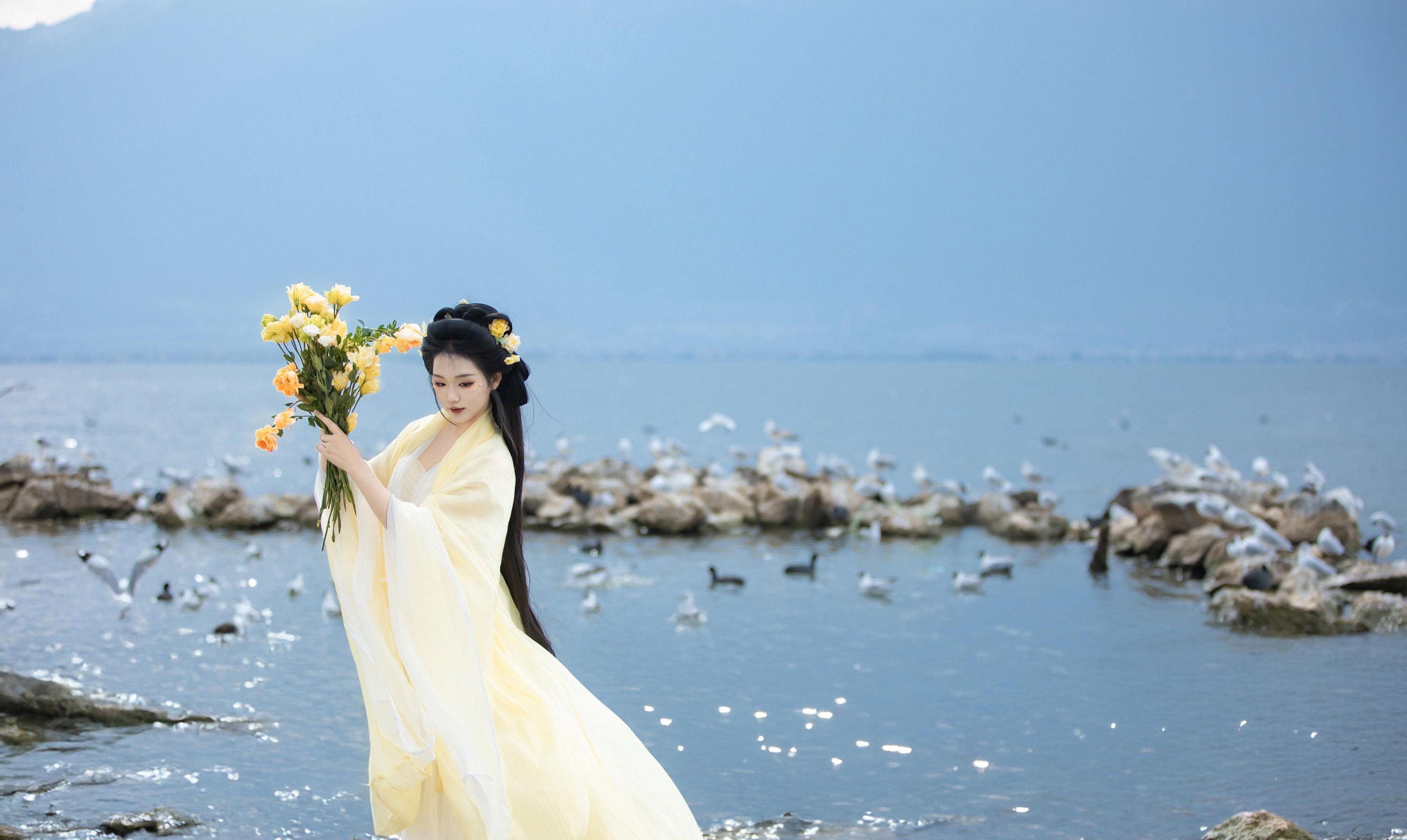 晚江亭 – 《春日》[46P] 插图2