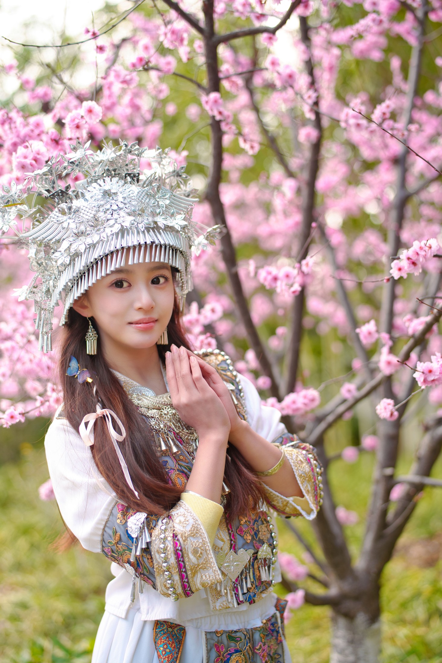 小亿 – 《苗家小可爱》[60P]-66COS