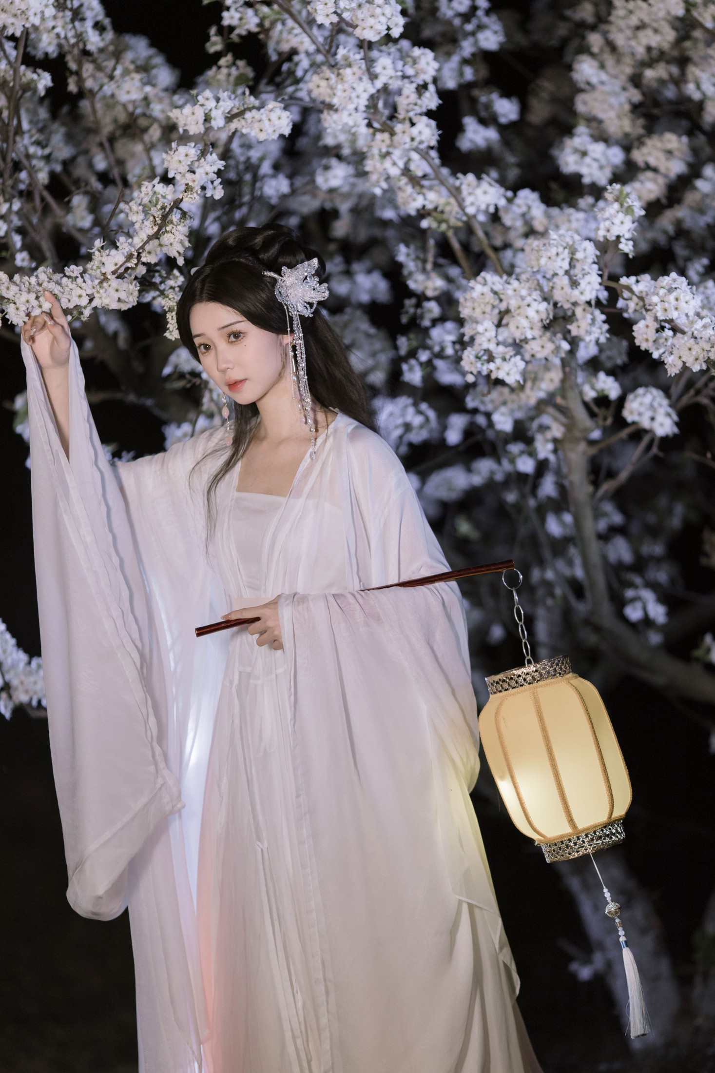 褚鸢鸢 – 《叶冰裳仿妆》[18P] 插图4